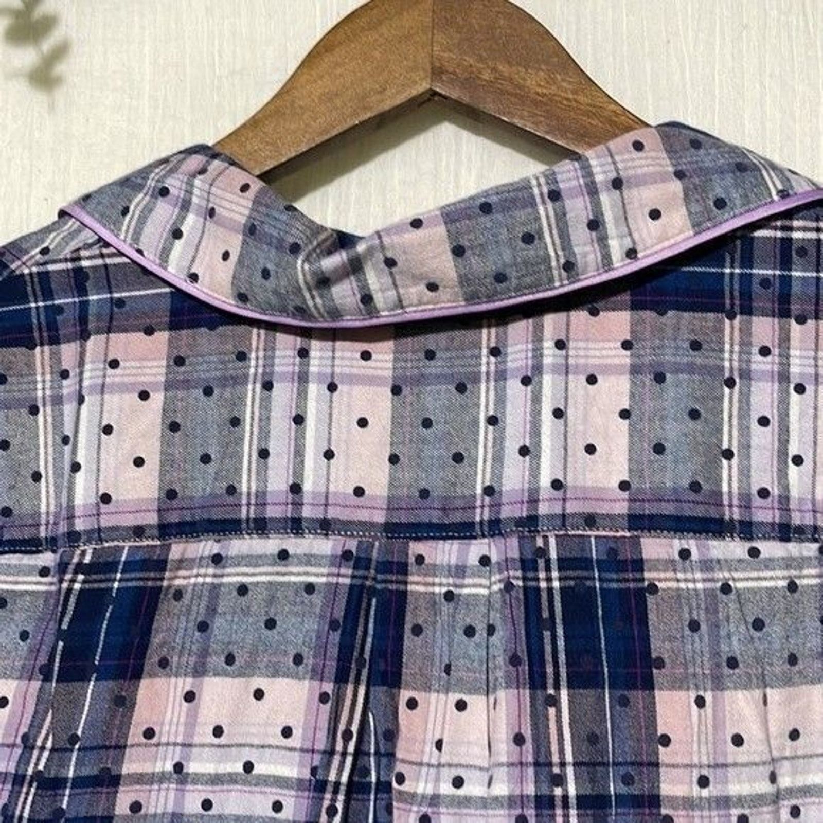 Victoria's Secret Victoria's Secret NightShirt Womens Small Plaid Button Front Size ONE SIZE - 8 Thumbnail