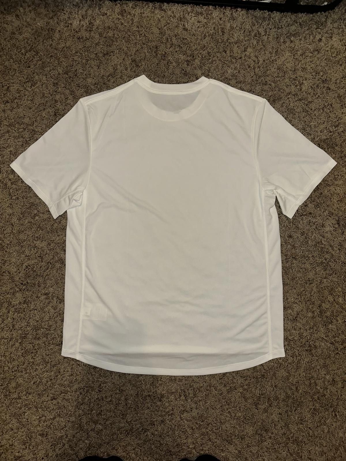Nike Nike Men’s Hyper Dry White Short Sleeve T-Shirt Size US M / EU 48-50 / 2 - 2 Thumbnail
