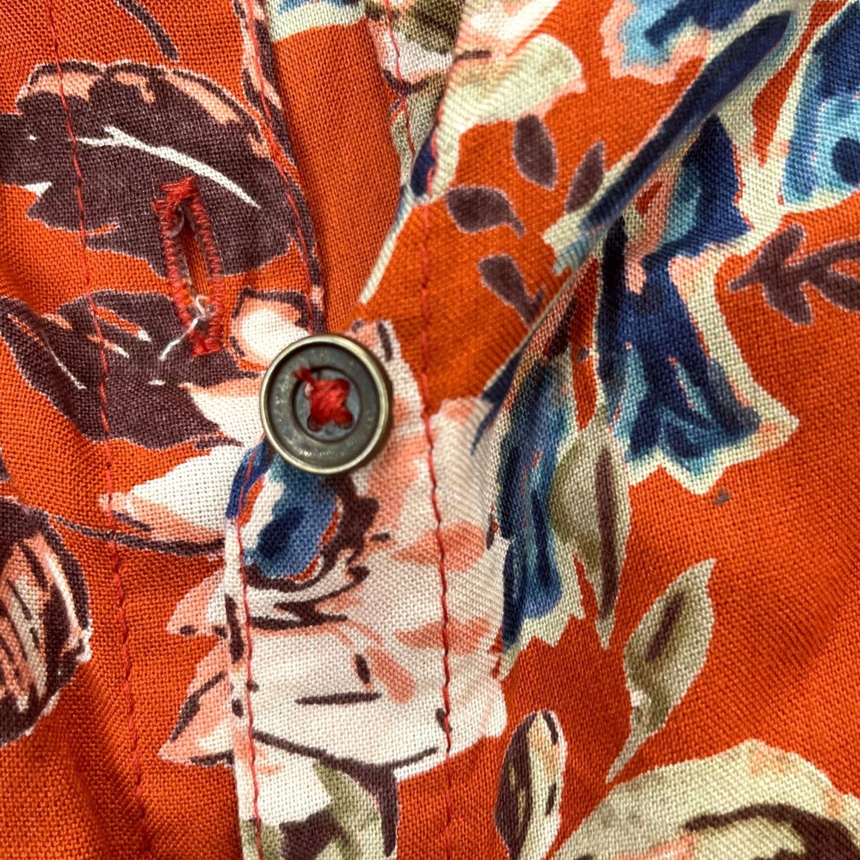 Vintage Back In The Saddle Shirt Womens 1X Orange Floral Hawaiian Button Up Pocket Shirts Size XL / US 12-14 / IT 48-50 - 4 Thumbnail