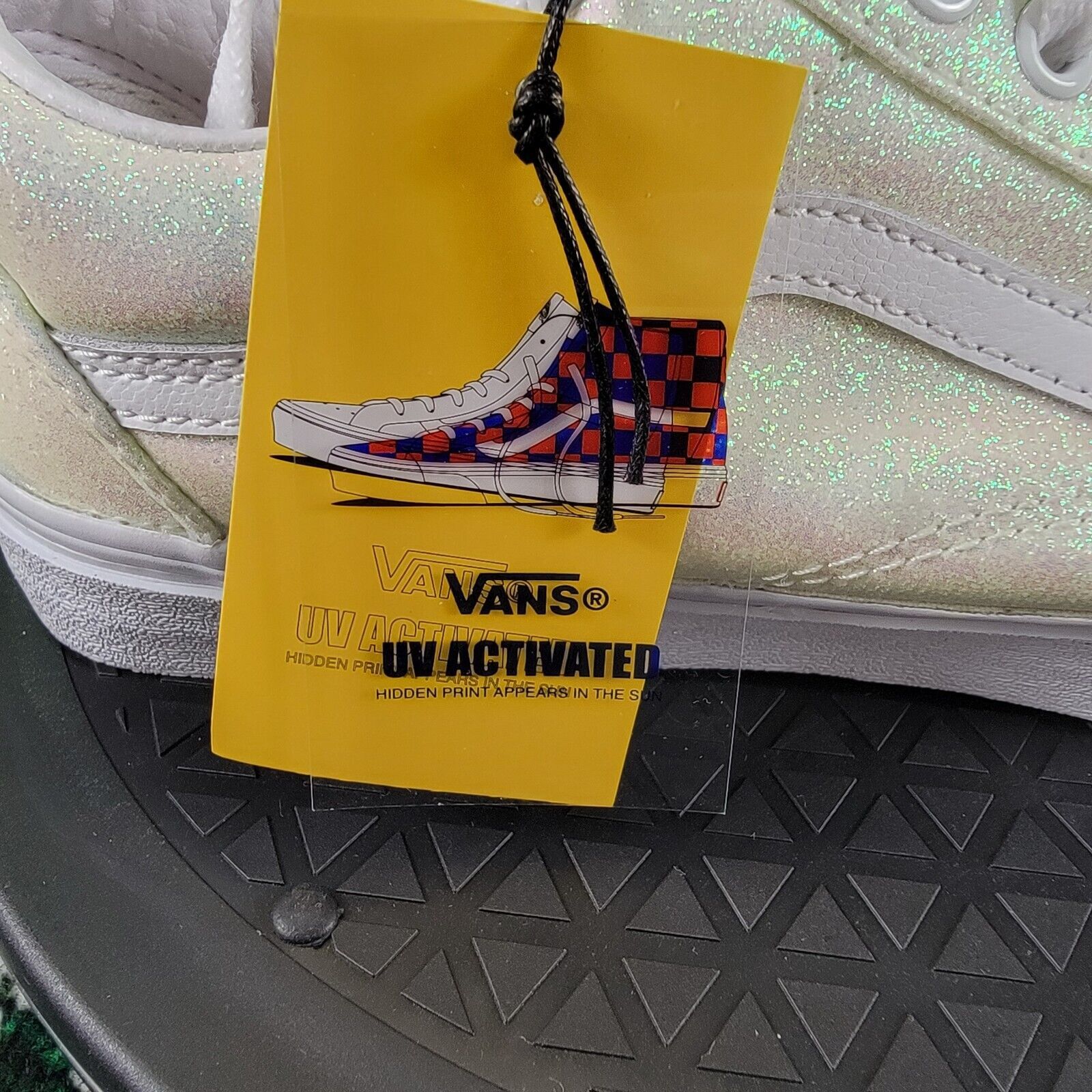 Vans Vans Adult Old Skool Sneakers Size M7 W8.5 Pink/True White Size US 7 / EU 40 - 7 Thumbnail