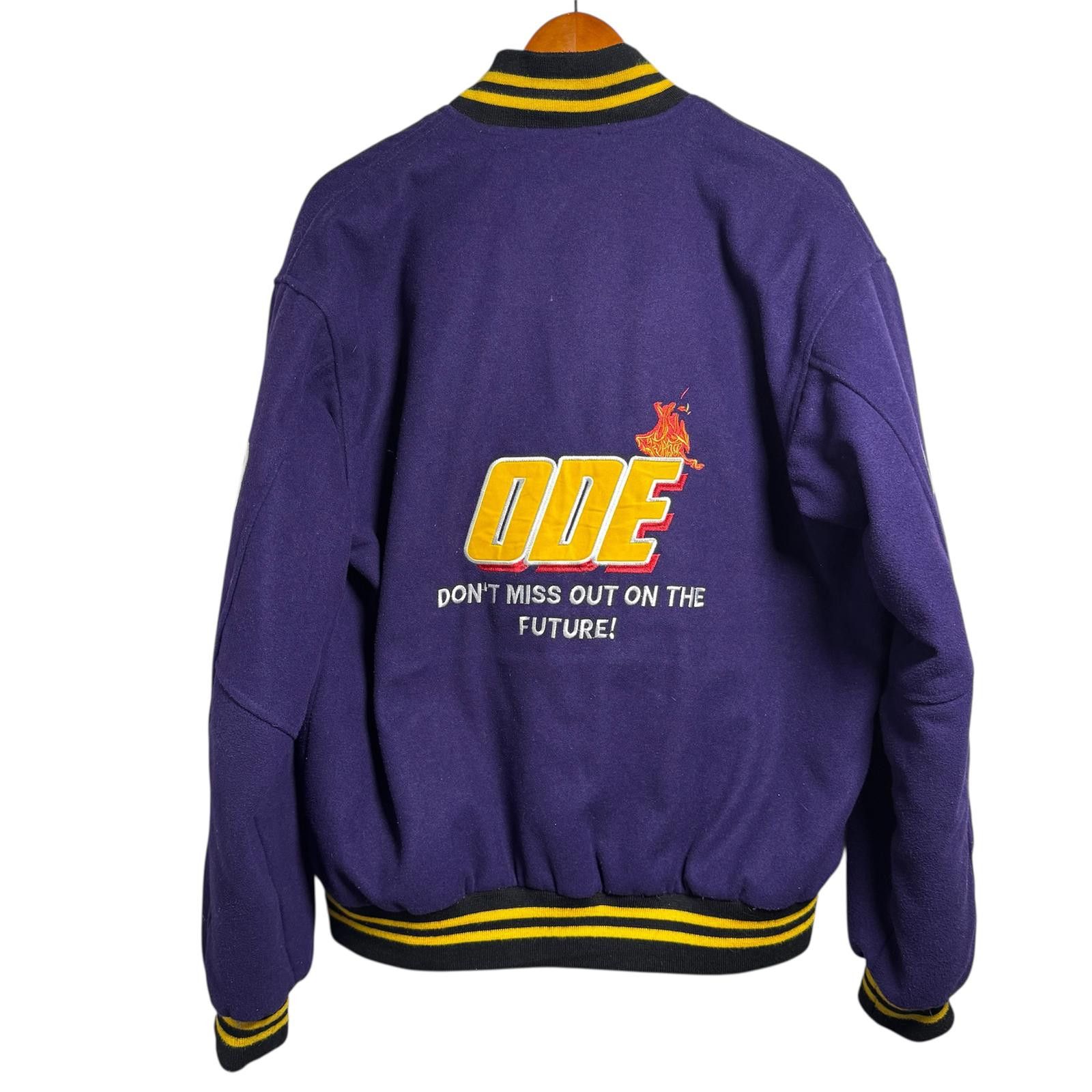 Concepts d'Odeur Ode Men's Varsity Jacke Embroidered Patches 2010 -3000 XL Size US M / EU 48-50 / 2 - 3 Thumbnail