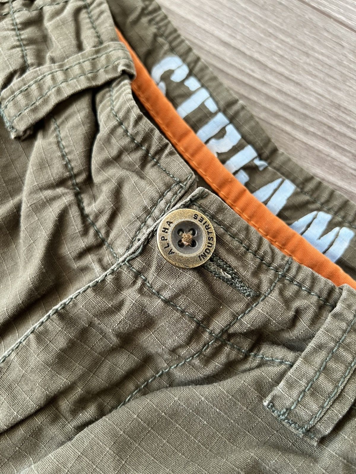 Alpha Industries Alpha Industries Stream Cargo Military Flyer Crew Shorts Size US 33 - 19 Thumbnail