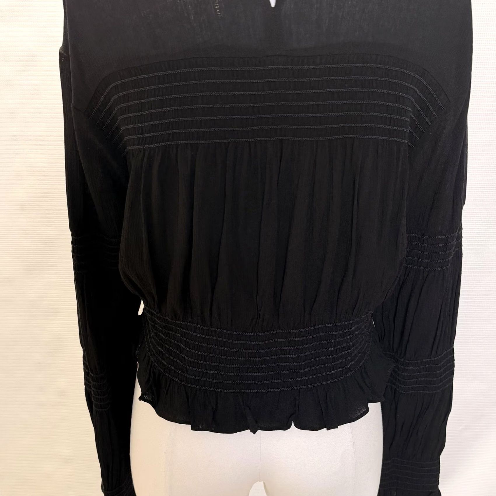 Vintage Leyden Blouse Womens Large Black Cropped Bell Sleeve Ruffle Hem Rebel Beat Top Size L / US 10 / IT 46 - 4 Thumbnail