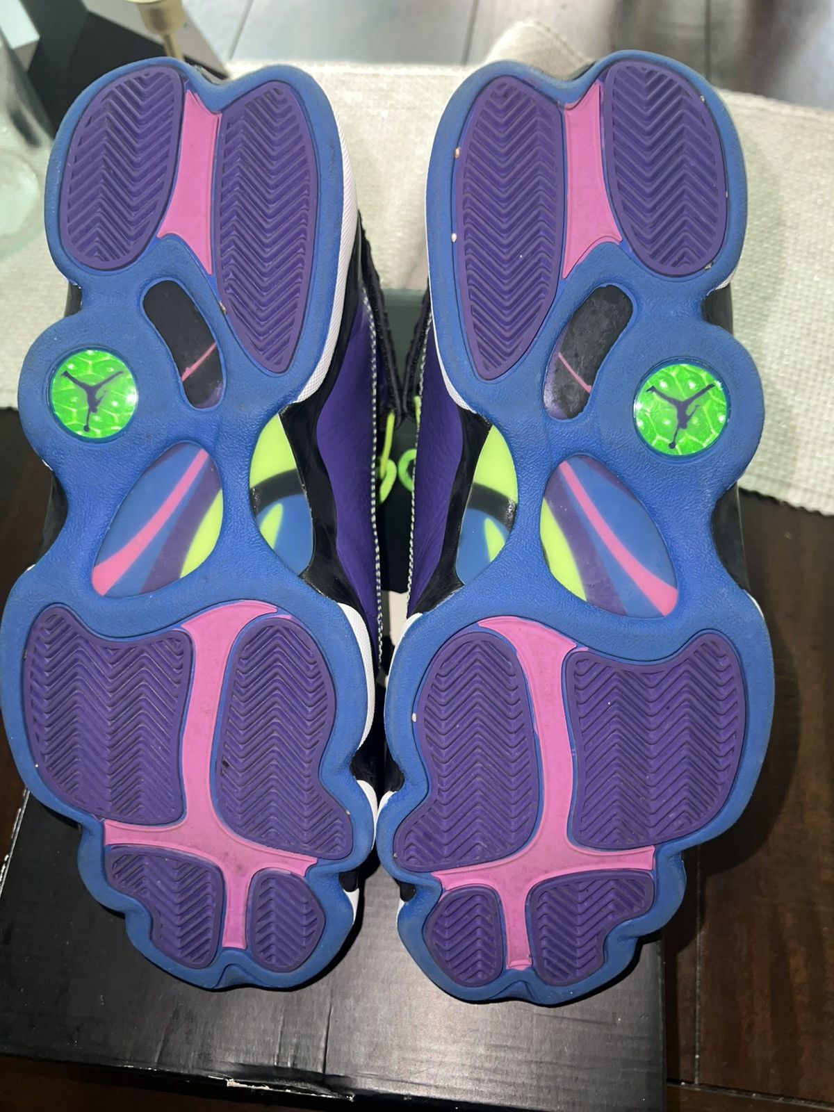 Jordan rings “Bel-Air”