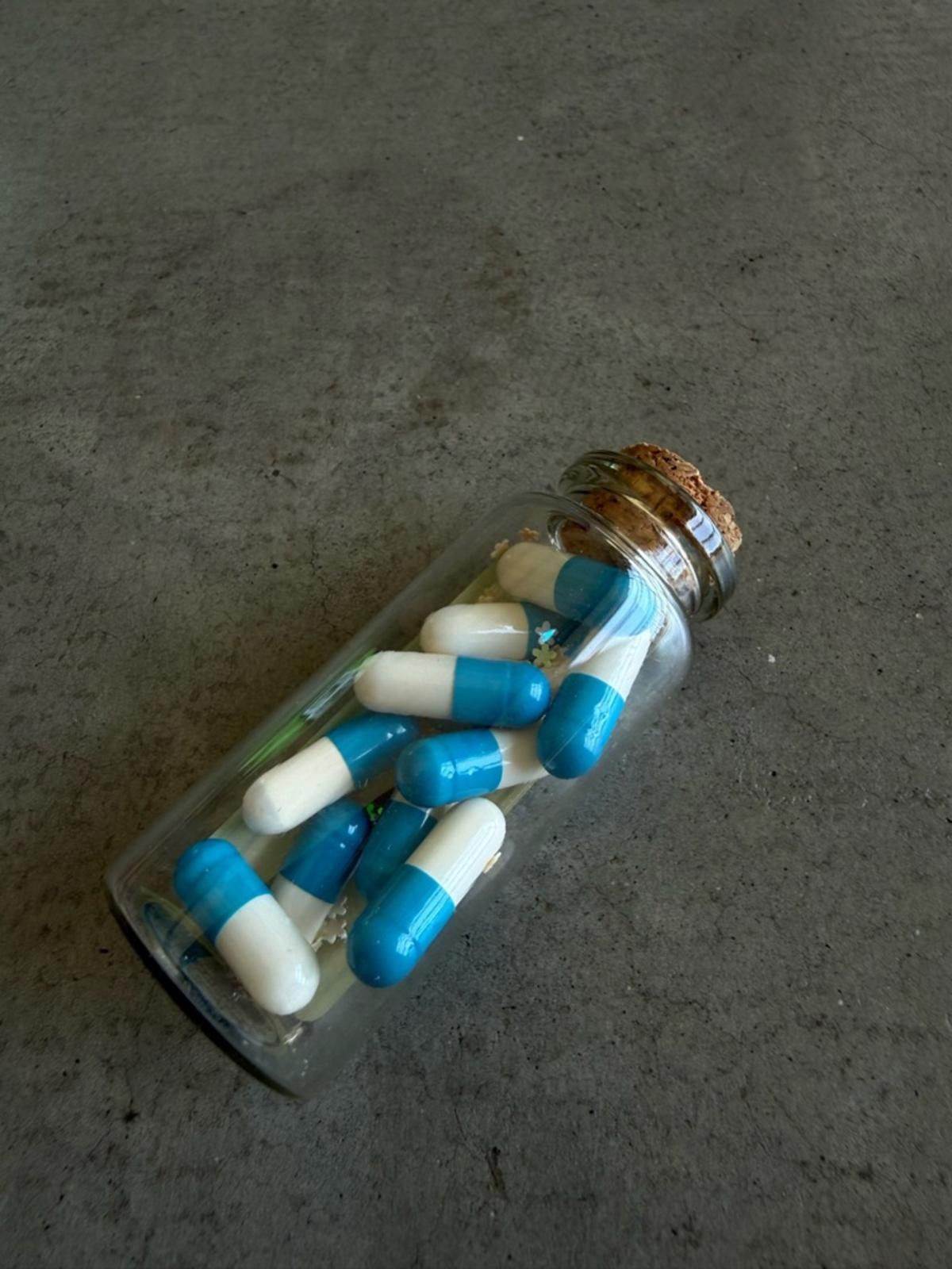 Other Happy Capsule Letter Bottle / Kawaii Note Pills Jar Gift Size ONE SIZE - 6 Thumbnail