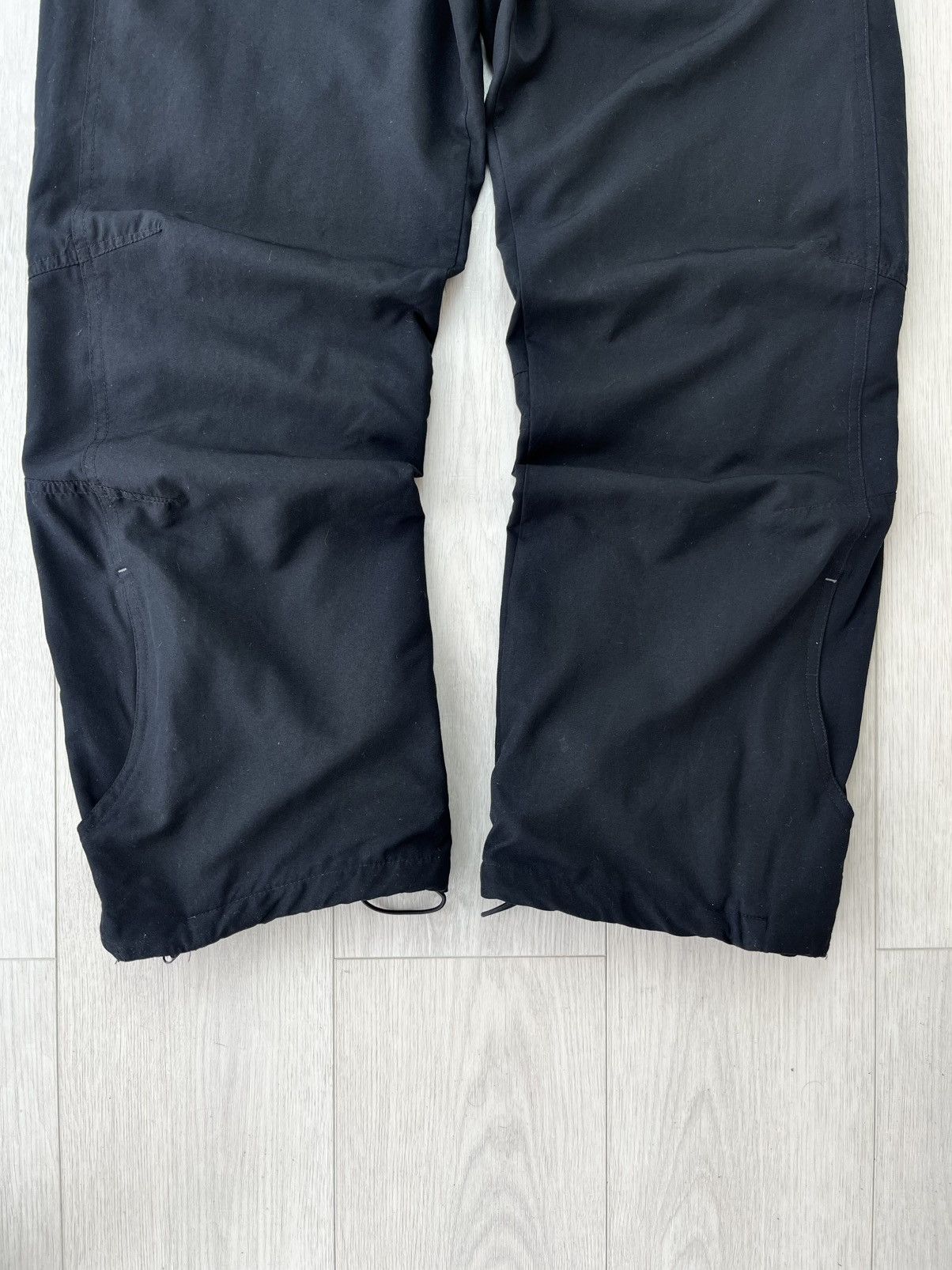 Nike Vintage Nike Baggy Track Pants AirMax 95 Y2K 90s Drill Hype Size US 32 / EU 48 - 14 Thumbnail