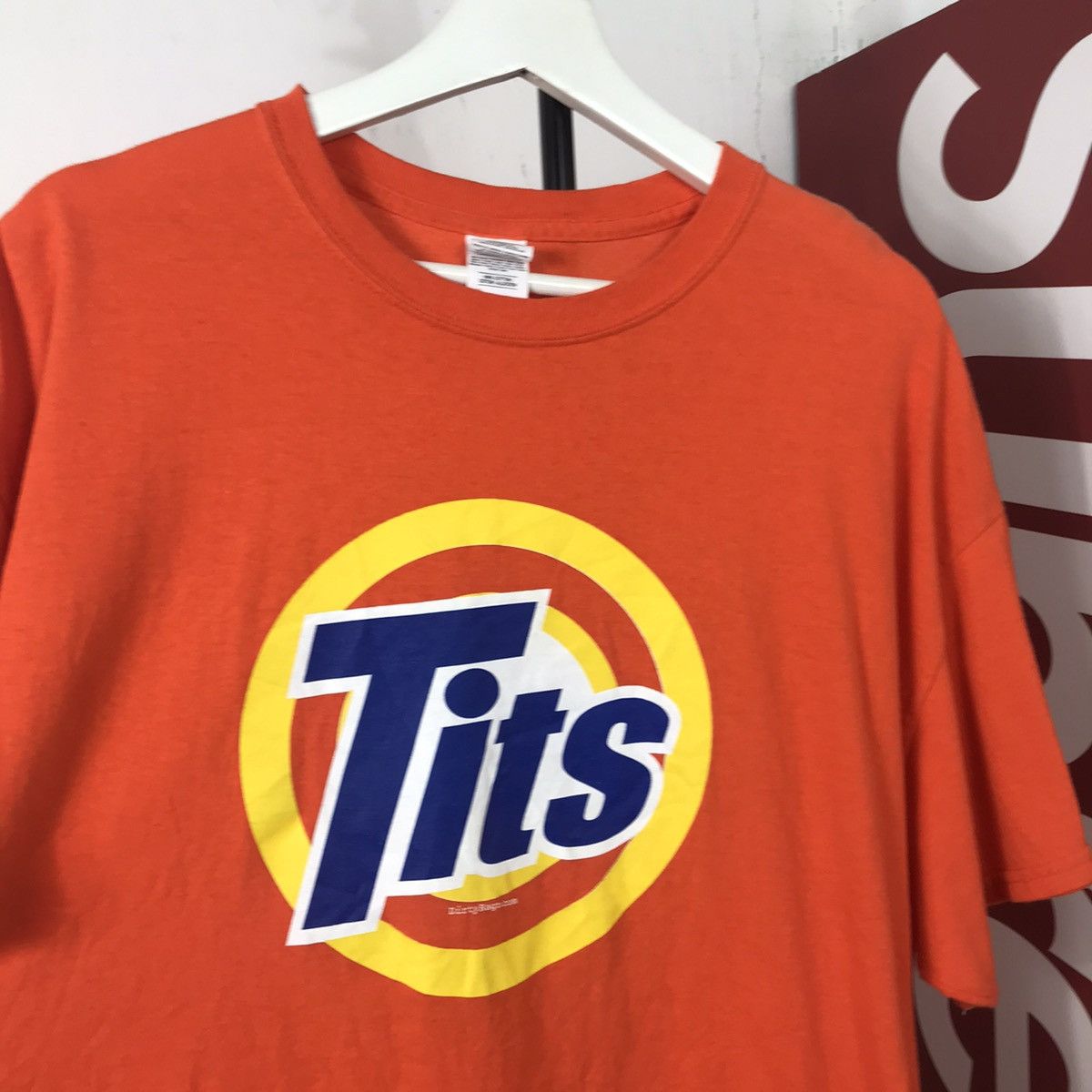 Vintage Vintage Fanta Coco Cola parody tits sexy baby shirt Size US XL / EU 56 / 4 - 4 Thumbnail