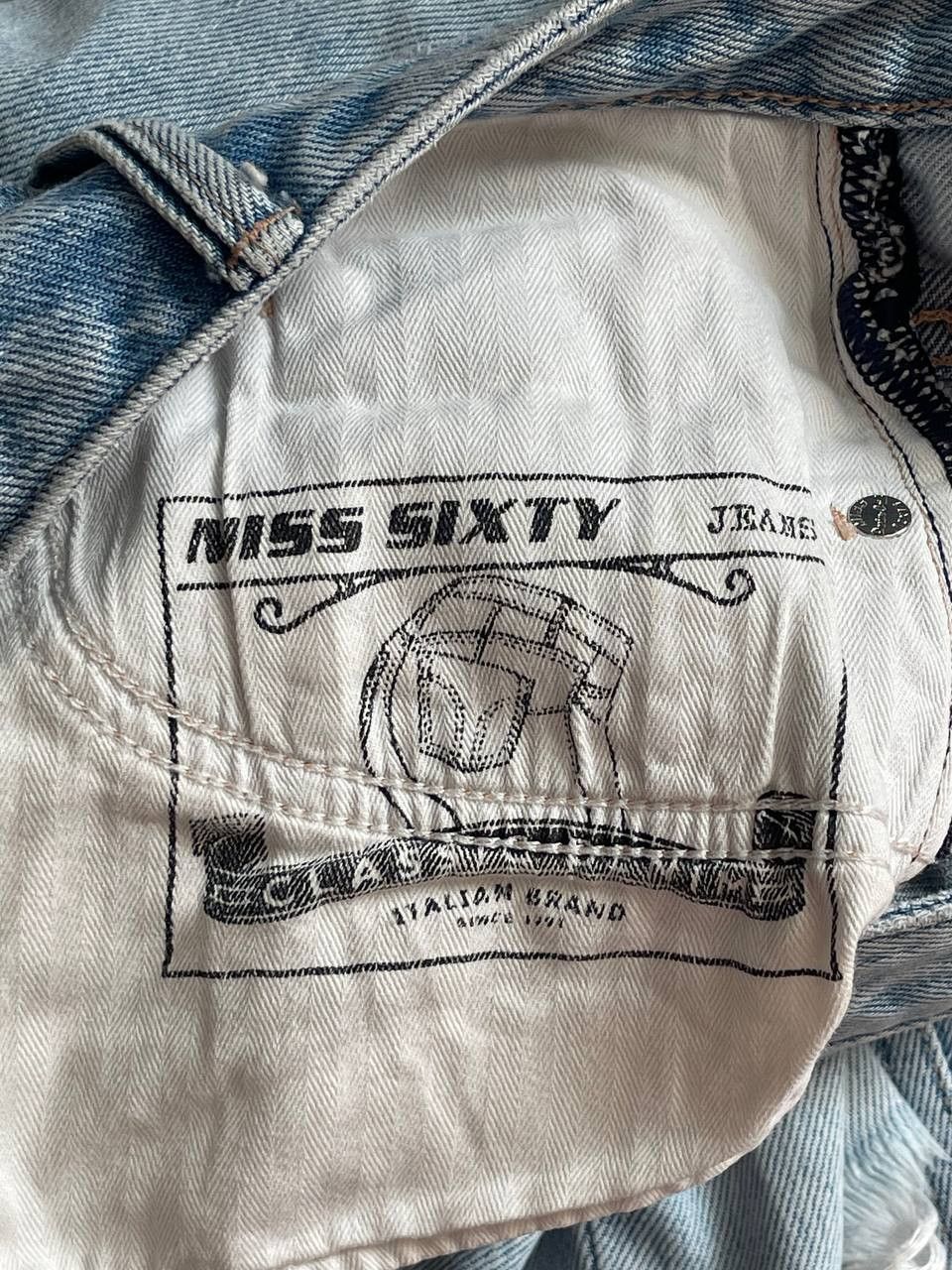Miss Sixty Miss Sixty Jeans Faded Size 25" / US 0 / IT 36 - 13 Thumbnail