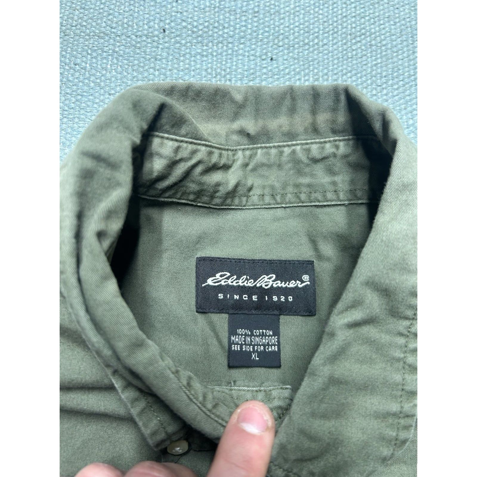 Eddie Bauer Eddie Bauer Button-Up Shirt Long Sleeve Olive Drab Army Green Faded Cotton Men’s XL Size US XL / EU 56 / 4 - 5 Thumbnail