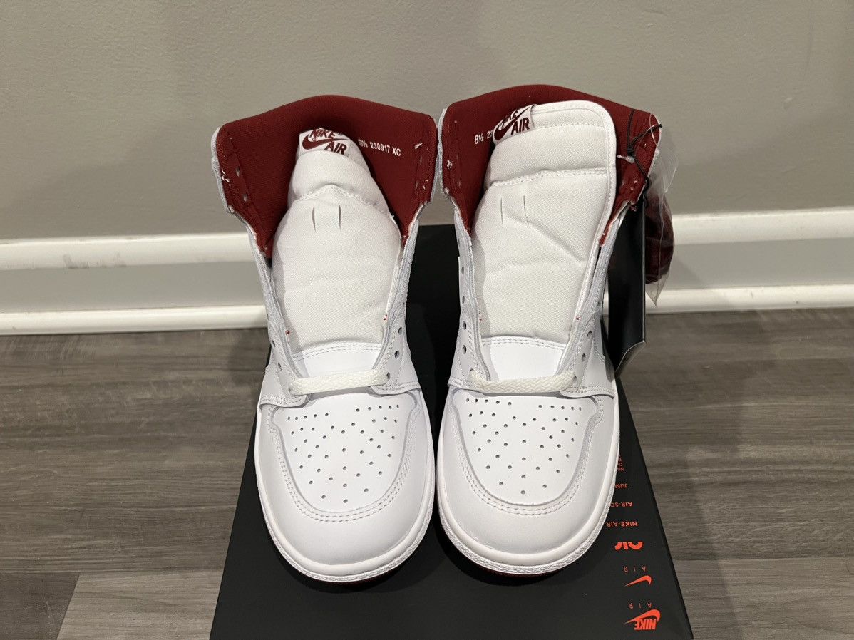 Jordan Brand Size 8.5 AIR JORDAN 1 RETRO HI 85 OG METALLIC BURGUNDY WHITE Size US 8.5 / EU 41-42 - 3 Thumbnail
