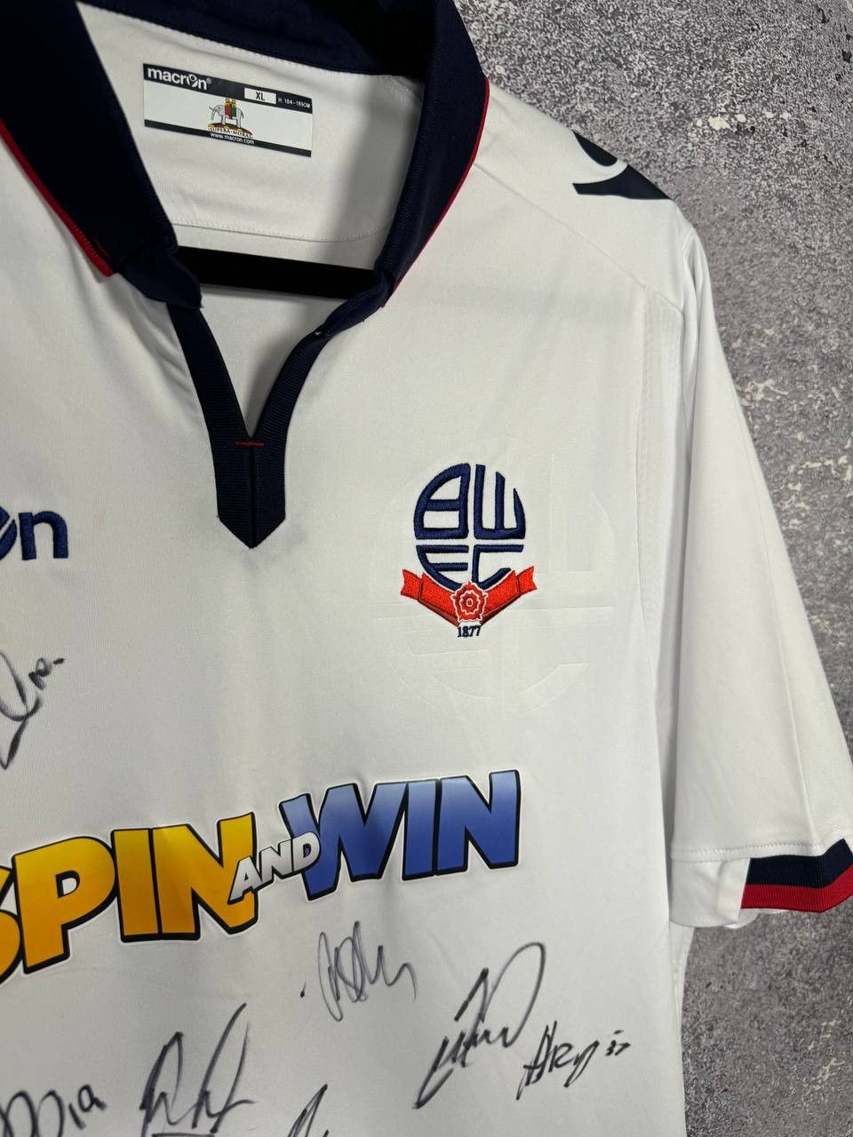 Macron × Vintage Vintage Bolton Wanderers 2016/17 Macron Soccer Jersey Size US XL / EU 56 / 4 - 11 Thumbnail