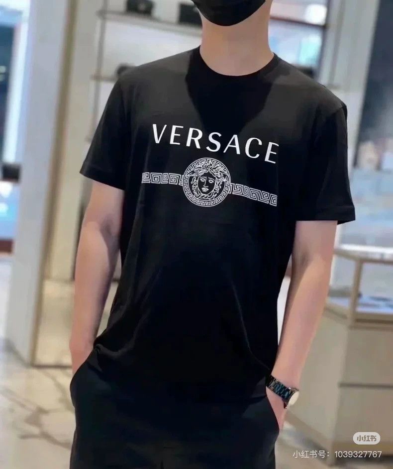 Versace Versace Simple short sleeves Size US XL / EU 56 / 4 - 8 Thumbnail
