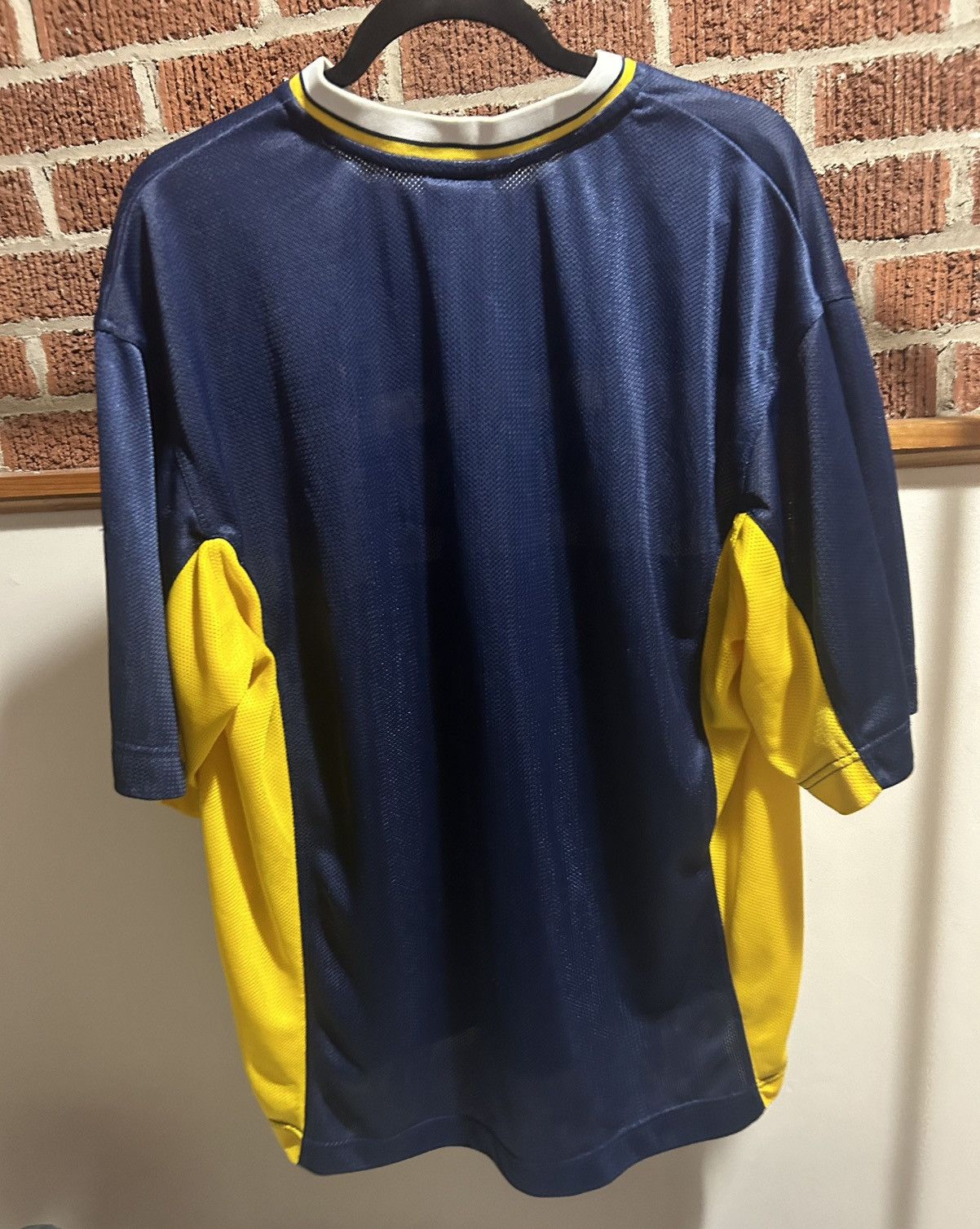 Nike Team Nike 2000s Jersey Navy + Yellow Size US L / EU 52-54 / 3 - 4 Thumbnail