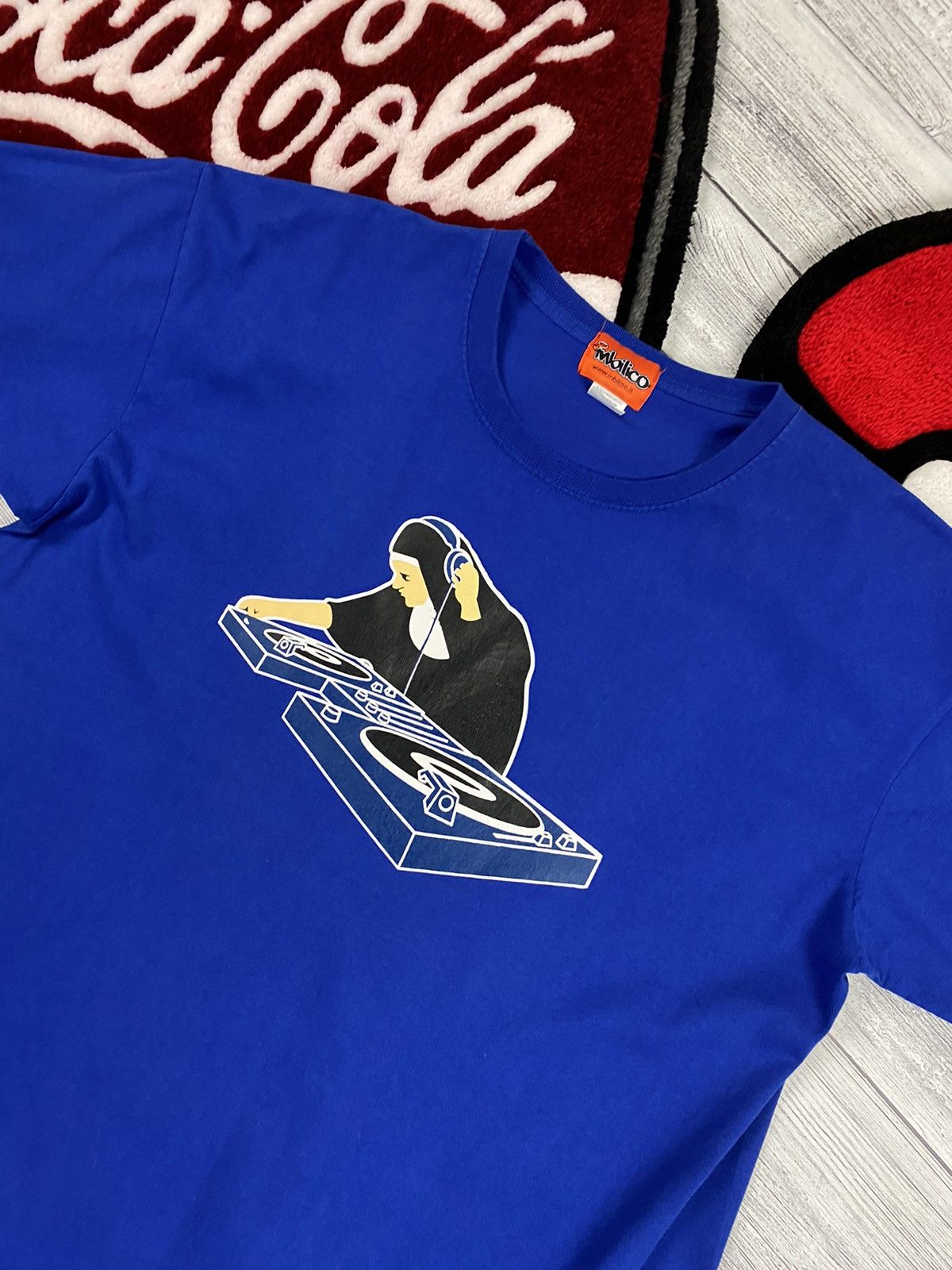 Band Tees Vintage Dj Nun hip-hop T-shirt Size US XL / EU 56 / 4 - 3 Thumbnail