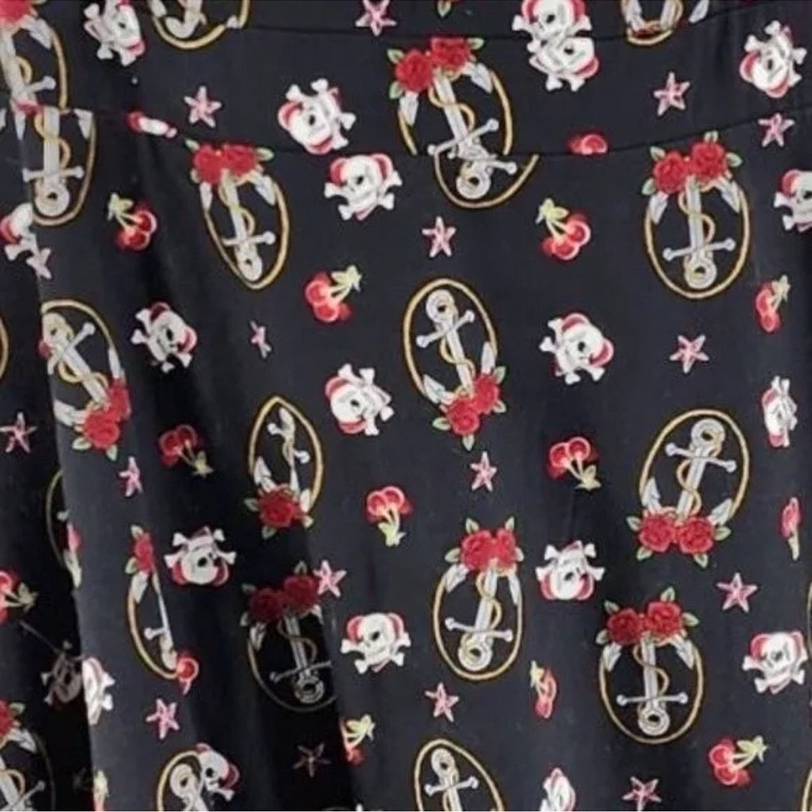 Torrid Torrid Retro Dress-Skull Roses Pinup Halter Dress Size XL / US 12-14 / IT 48-50 - 5 Thumbnail