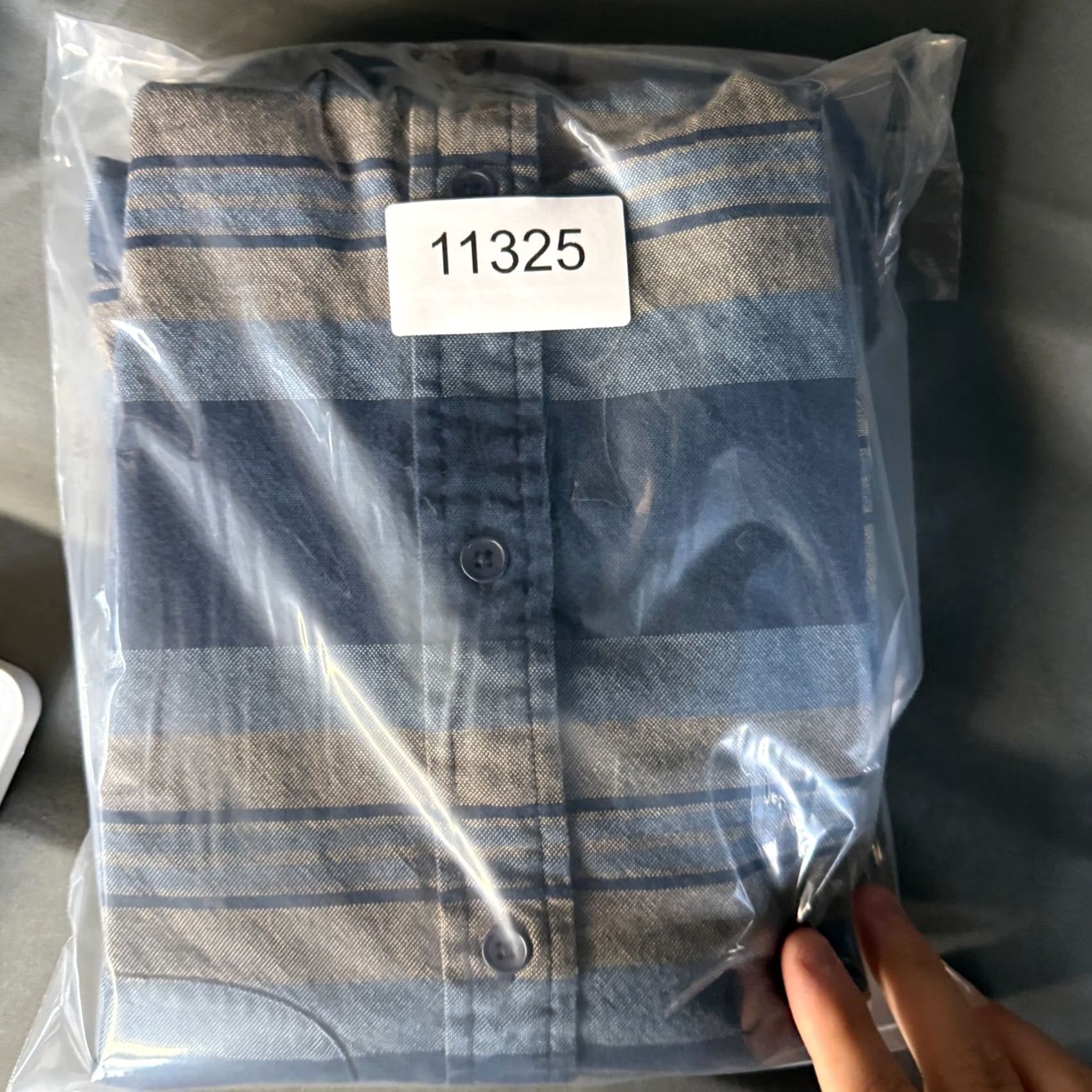 Outerknown Outerknown Shirt Mens Medium Blue Striped Button-Down Cotton Shibui Essential (Non-Network) Size US M / EU 48-50 / 2 - 7 Thumbnail