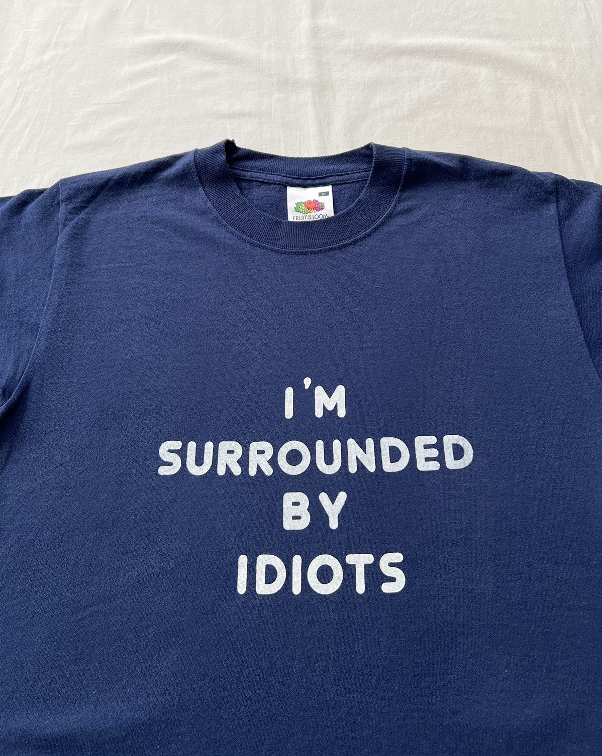 Vintage Vintage 2000s I'm Surrounded by Idiots Funny Humor T-shirt Size US S / EU 44-46 / 1 - 3 Thumbnail