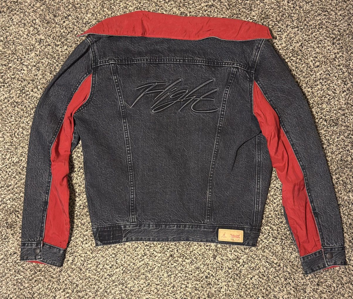 Jordan Brand × Levi's Jordan x Levi’s Reversible Trucker Jacket Size US S / EU 44-46 / 1 - 2 Thumbnail