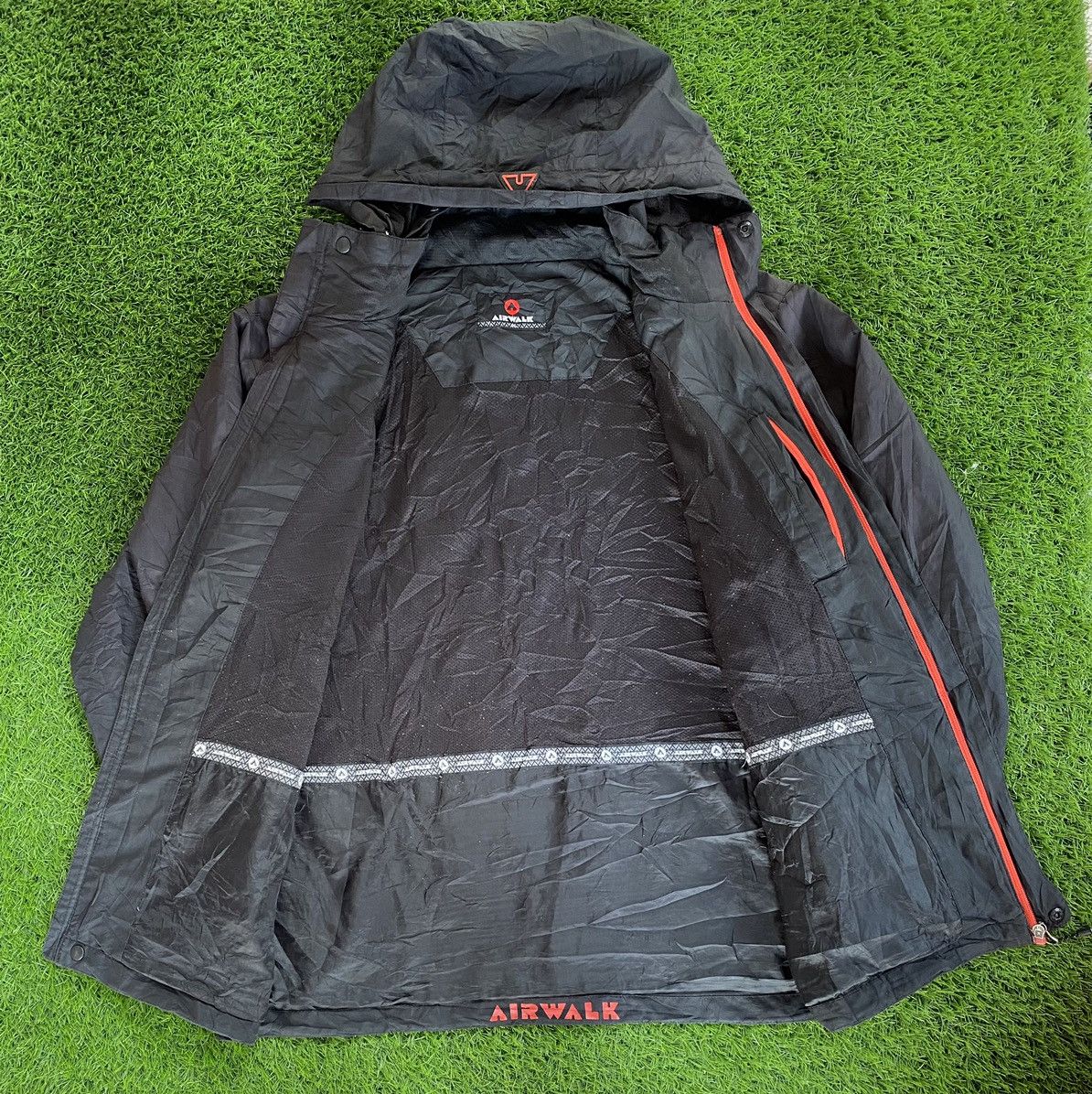 If Six Was Nine Vintage Airwalk Hooded Jacket Size US L / EU 52-54 / 3 - 3 Thumbnail
