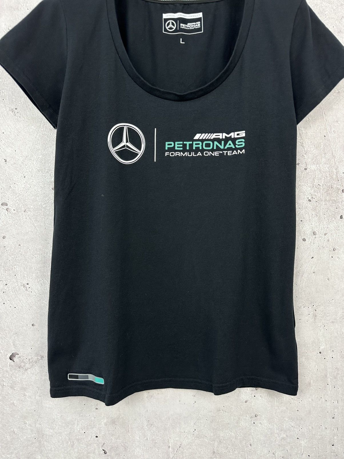 Mercedes-Benz Mercedes AMG Petronas Formula One Black Short Sleeve T-shirt Size L / US 10 / IT 46 - 4 Thumbnail
