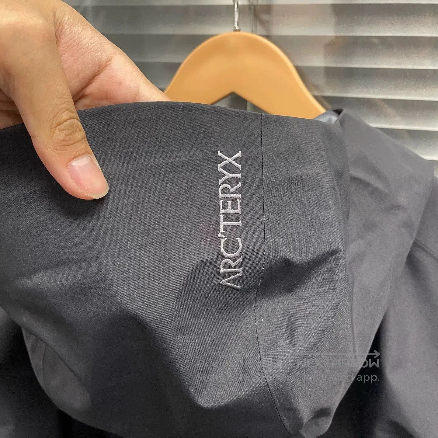 Arc'teryx Black Hooded Light Jacket. Size US S / EU 44-46 / 1 - 5 Thumbnail