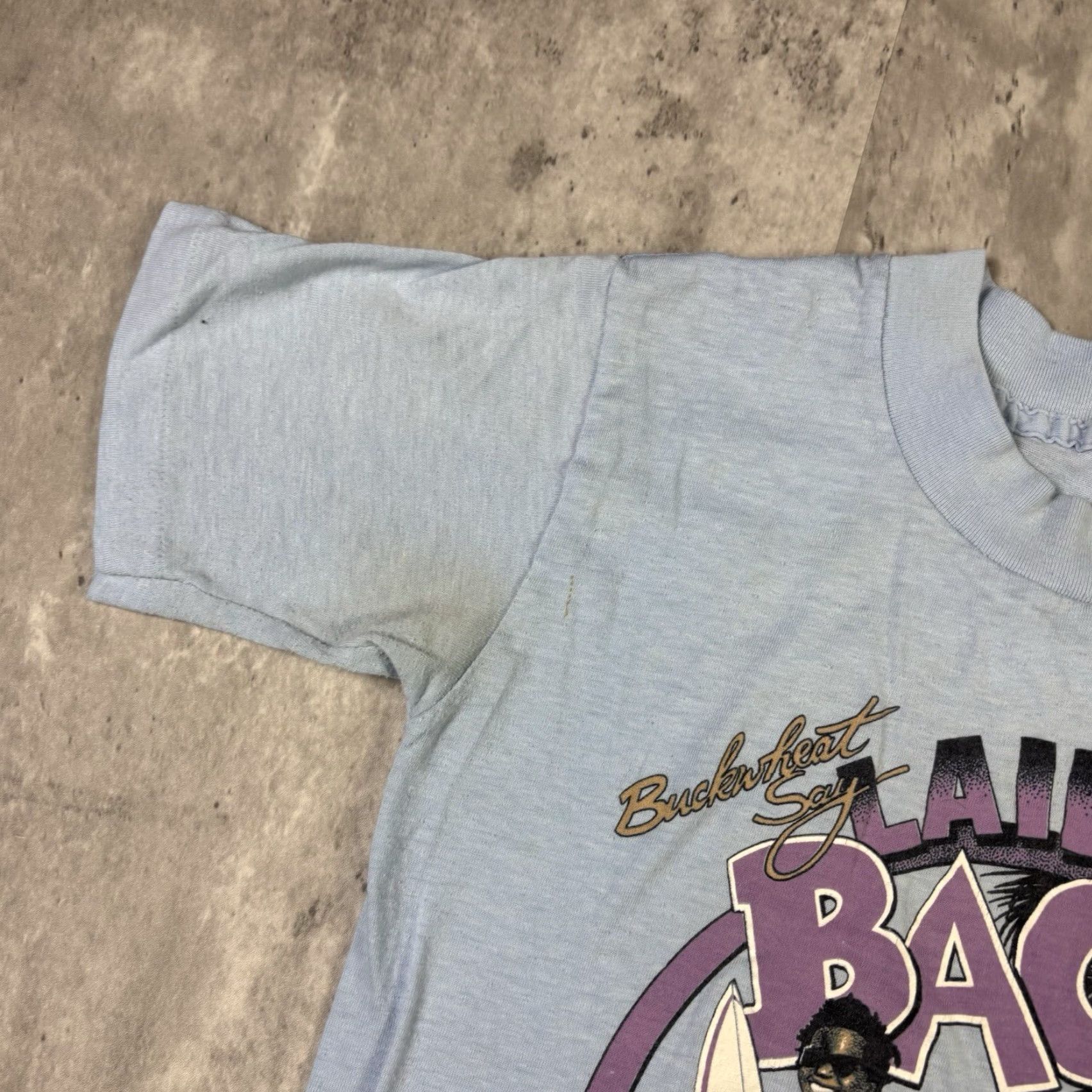 Vintage VINTAGE Laid Back Beach Surf T Shirt Blue Single Stitch size Small 80s 90s USA Size US S / EU 44-46 / 1 - 7 Thumbnail
