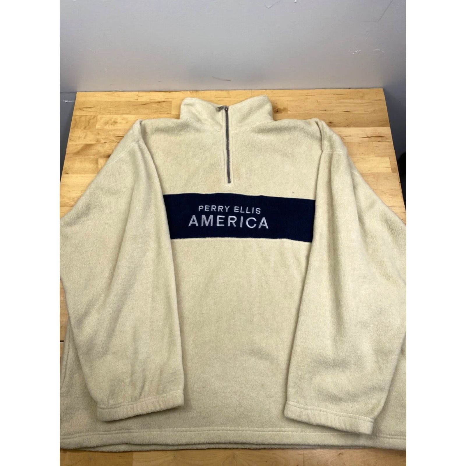 Perry Ellis VINTAGE Perry Ellis America Active Pullover 1/4 Zip Tan Beige Fleece Mock Neck Long Sleeve Sweatshirt Mens L 90s Retro Outdoor Casual Size US L / EU 52-54 / 3 - 2 Thumbnail