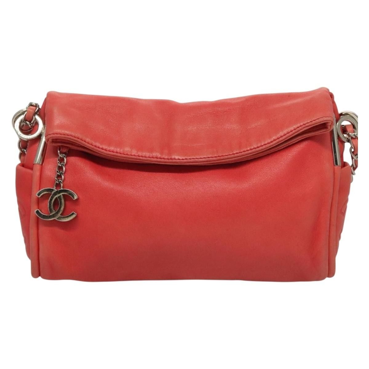 Chanel Chanel Ultimate Soft Hobo Leather Size ONE SIZE - 1 Thumbnail