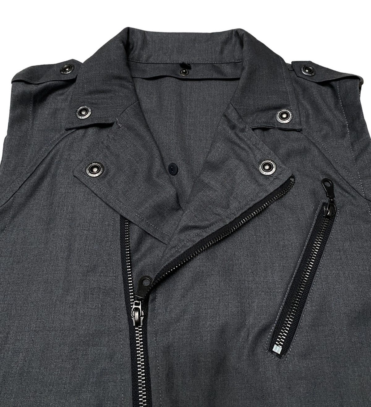 In The Attic × Japanese Brand × Vintage Vintage Japanese Brand In The Attic Vest 2000s Size US L / EU 52-54 / 3 - 4 Thumbnail
