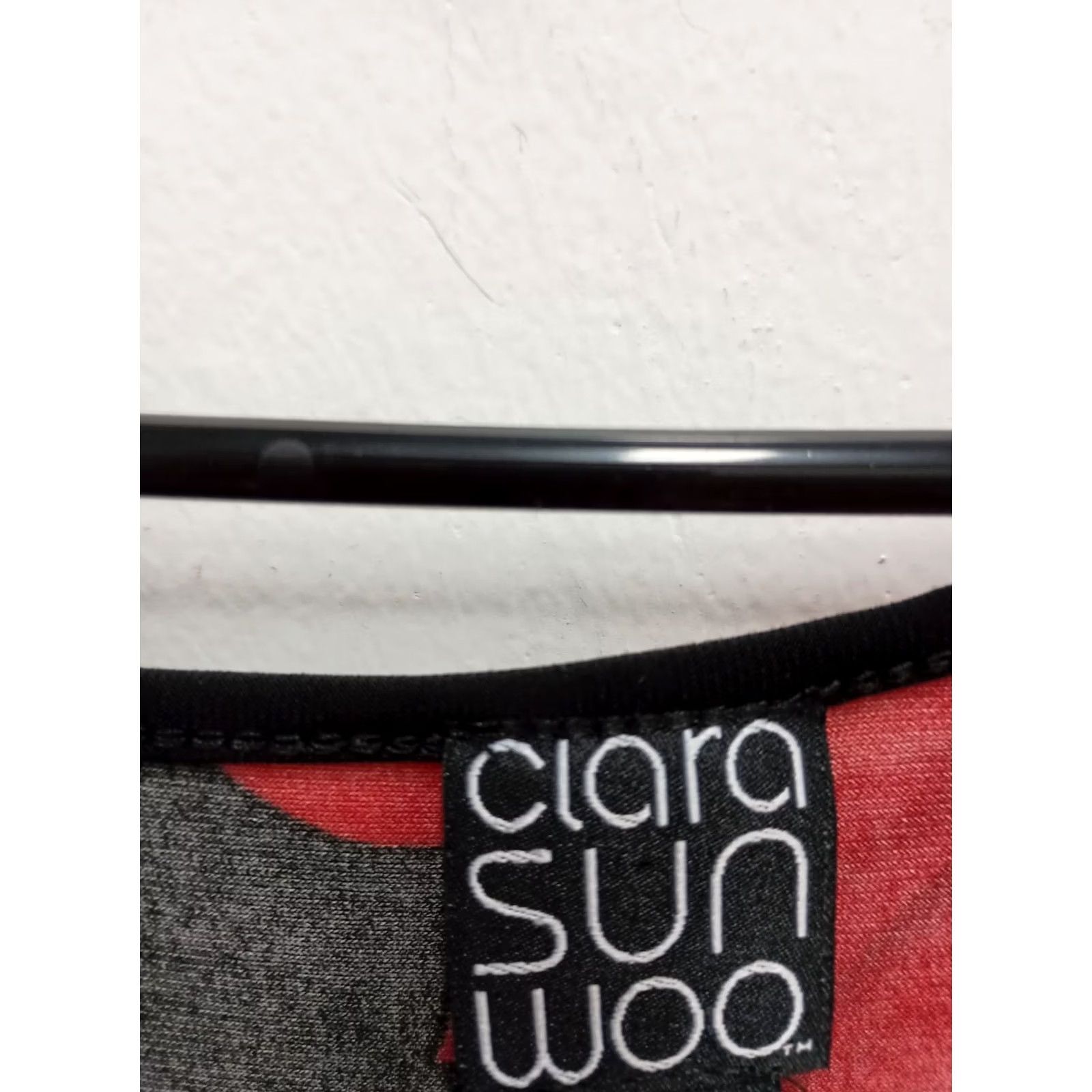 Vintage Clara Sun Woo Tunic Top Small Black Red Floral Sequine Artsy Asymmetrical Womens Size S / US 4 / IT 40 - 7 Thumbnail