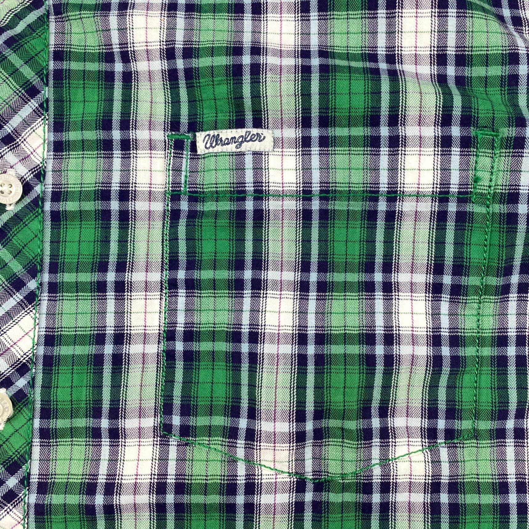 Wrangler VINTAGE Wrangler Greensboro Rugged Button Up Shirt Mens Large Green Plaid Western Rodeo Size US L / EU 52-54 / 3 - 5 Thumbnail