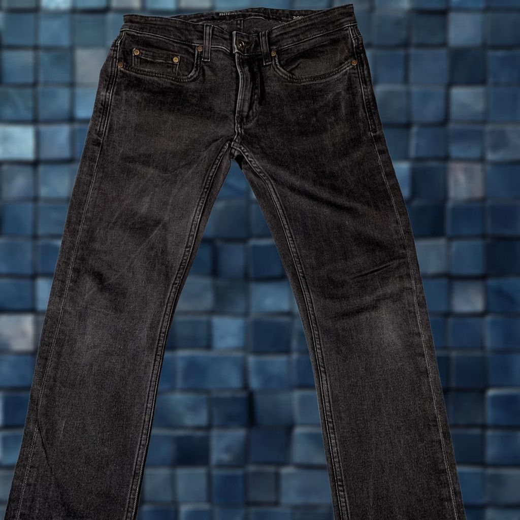 Rodd & Gunn Rodd & Gunn Jeans Mens 30R Slim Fit Denim Black Charcoal Leather Trim Size US 30 / EU 46 - 1 Thumbnail