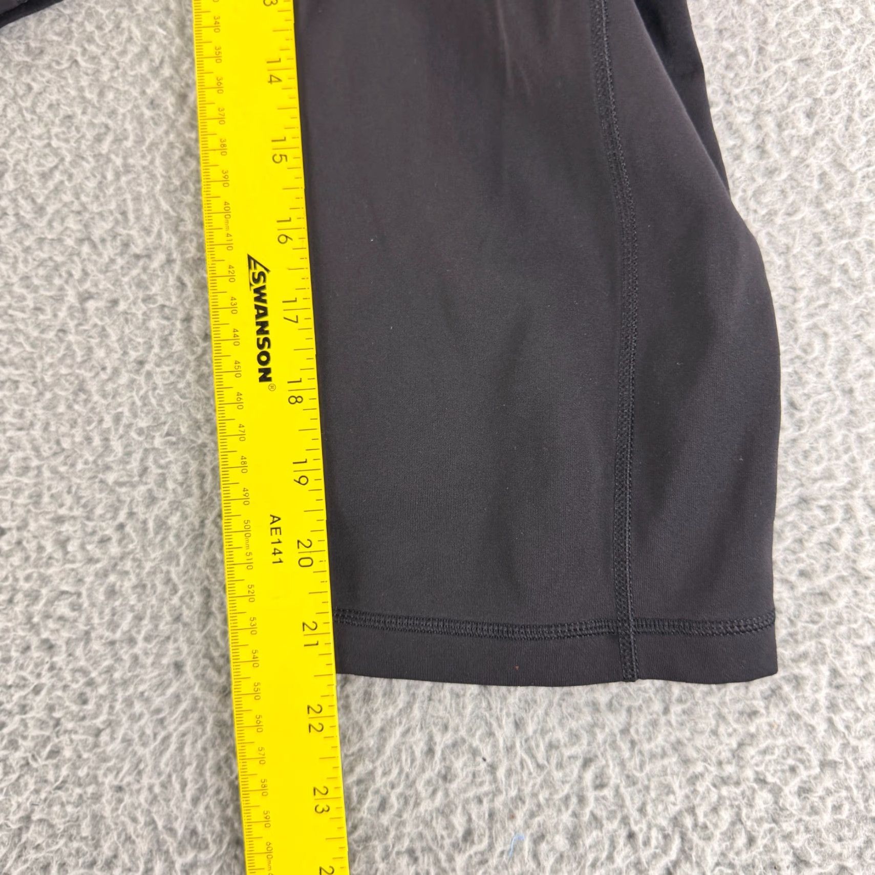 Lululemon Lululemon Pace Revival Crop Leggings Womens 8 Black Pull On Luxtreme Yoga Crop Leggings Womens Size 8 Black Luxtreme Yoga Size 30" / US 8 / IT 44 - 6 Thumbnail