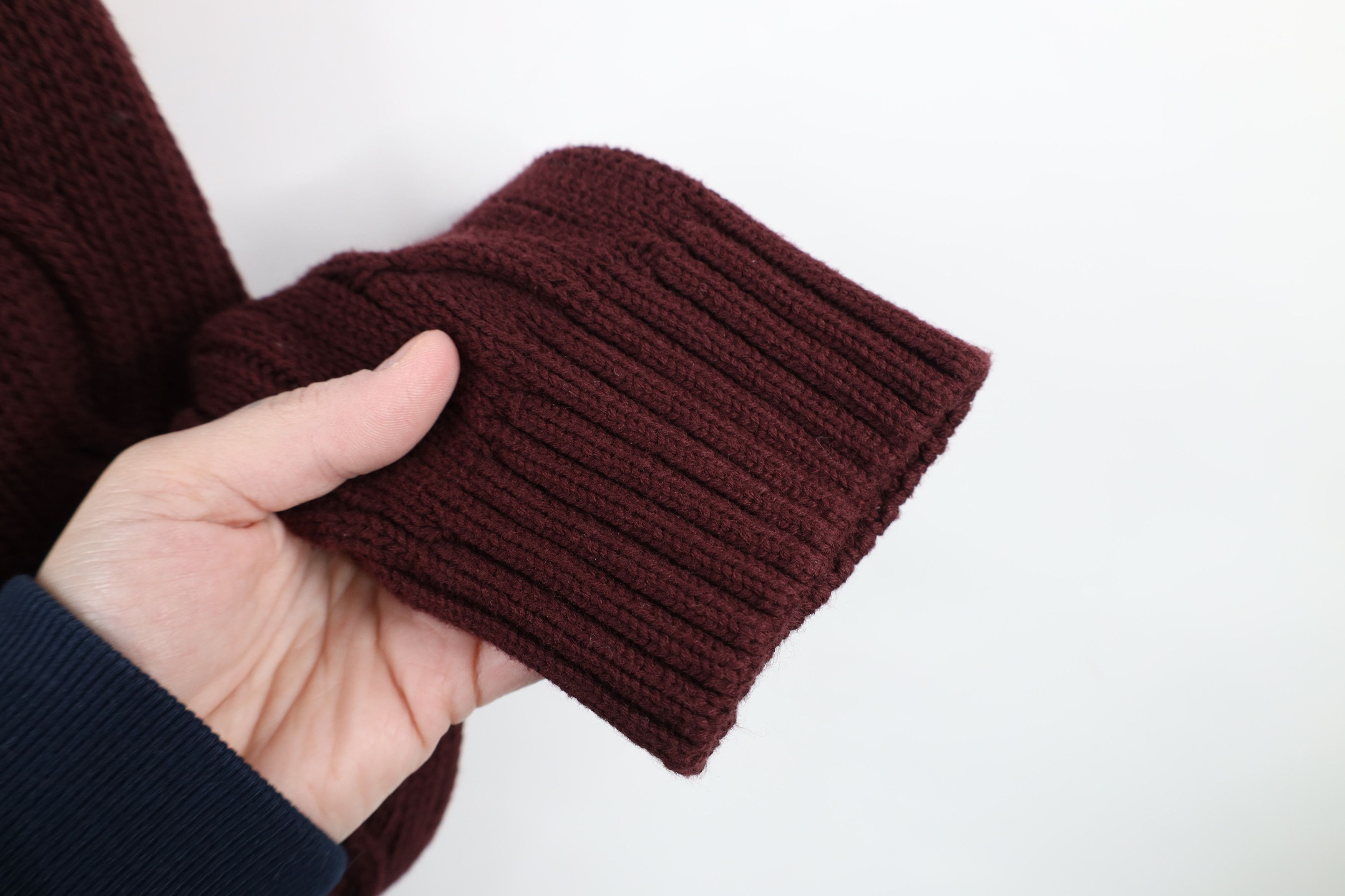 Vintage Vintage 90s Streetwear Ribbed Cable Knit Sweater Burgundy Size US L / EU 52-54 / 3 - 4 Thumbnail
