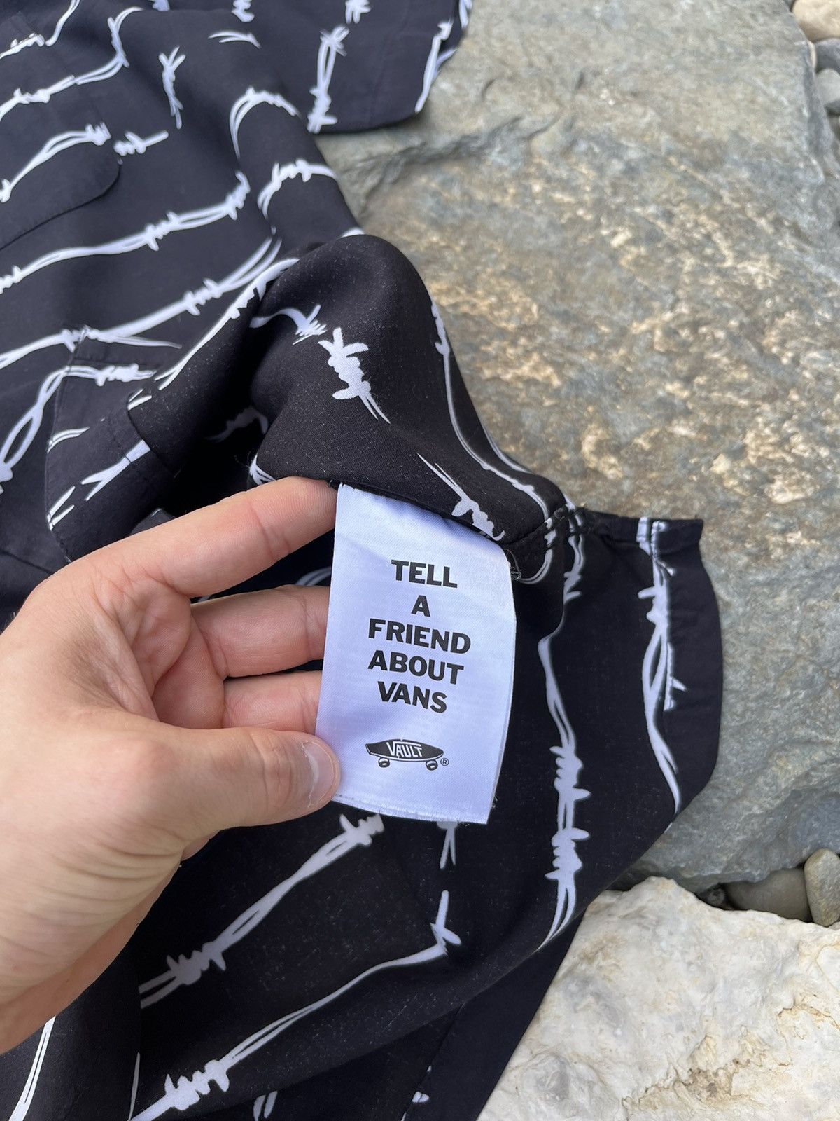 Vans Vans Vault shirt OG barbed wire pocket echidna full print Size US M / EU 48-50 / 2 - 15 Thumbnail