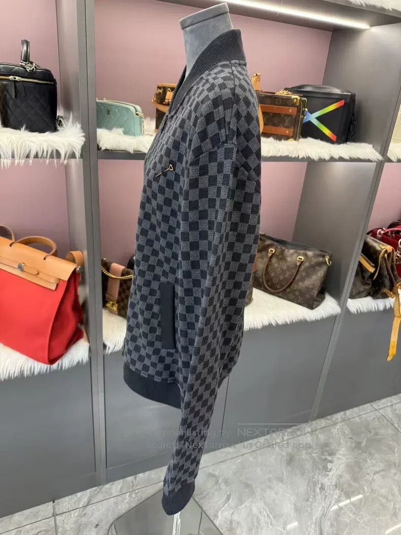 Louis Vuitton Louis Vuitton Checkerboard pinned cashmere jacket Size US XL / EU 56 / 4 - 5 Thumbnail