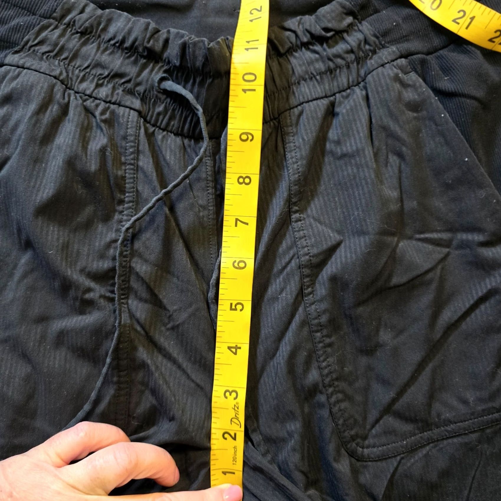 Lululemon Lululemon Pants Womens Size 8 Black Beyond The Studio Jogger Athletic Pull On Women Tapered Inseam 28 Size 30" / US 8 / IT 44 - 5 Thumbnail