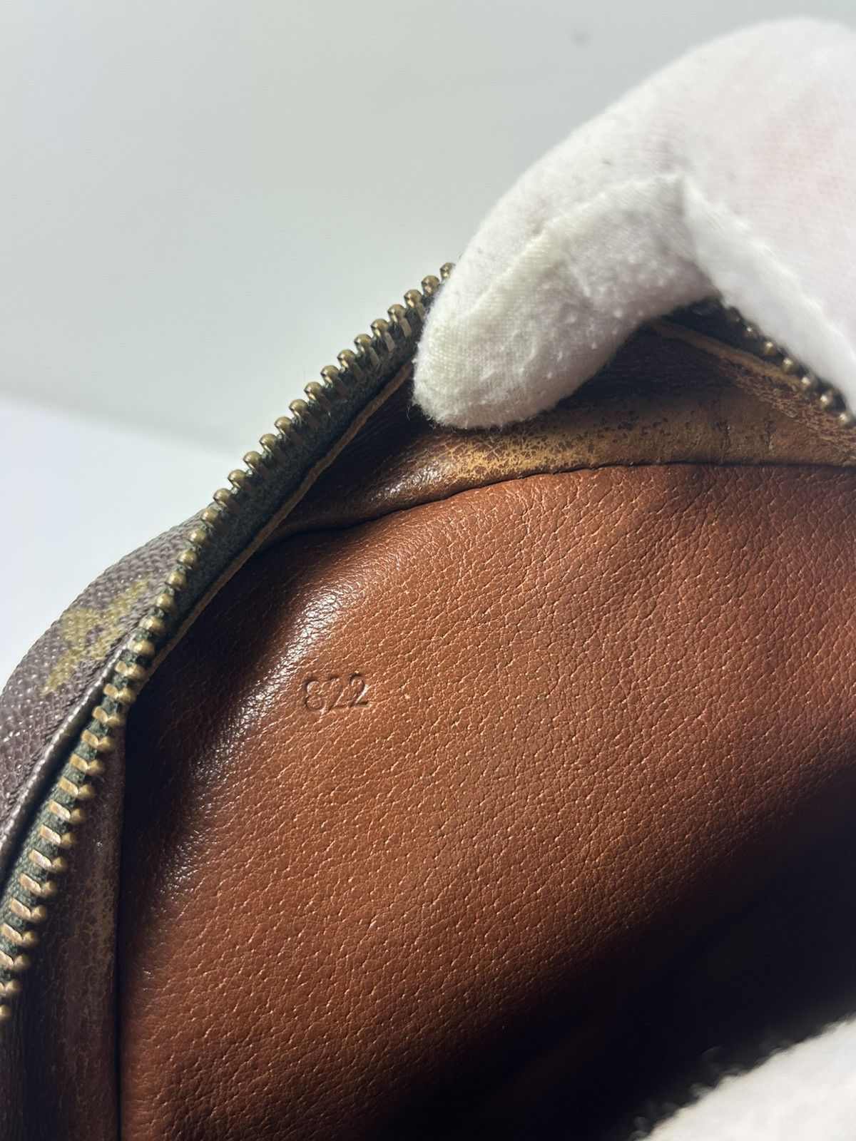 Louis Vuitton Louis Vuitton Monogram Crossbody Bag Size ONE SIZE - 5 Thumbnail