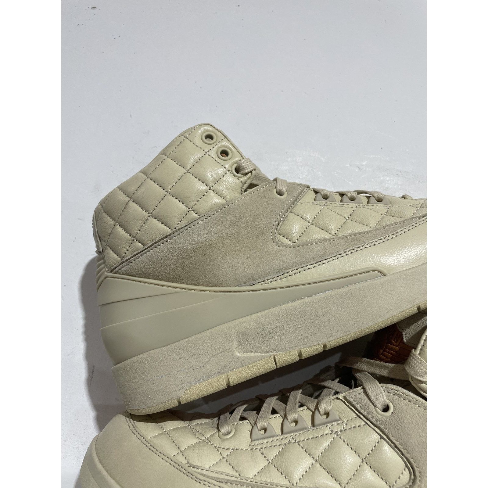 Jordan Brand JORDAN 2 RETRO JUST DON BEACH PREOWNED Size US 11.5 / EU 44-45 - 4 Thumbnail