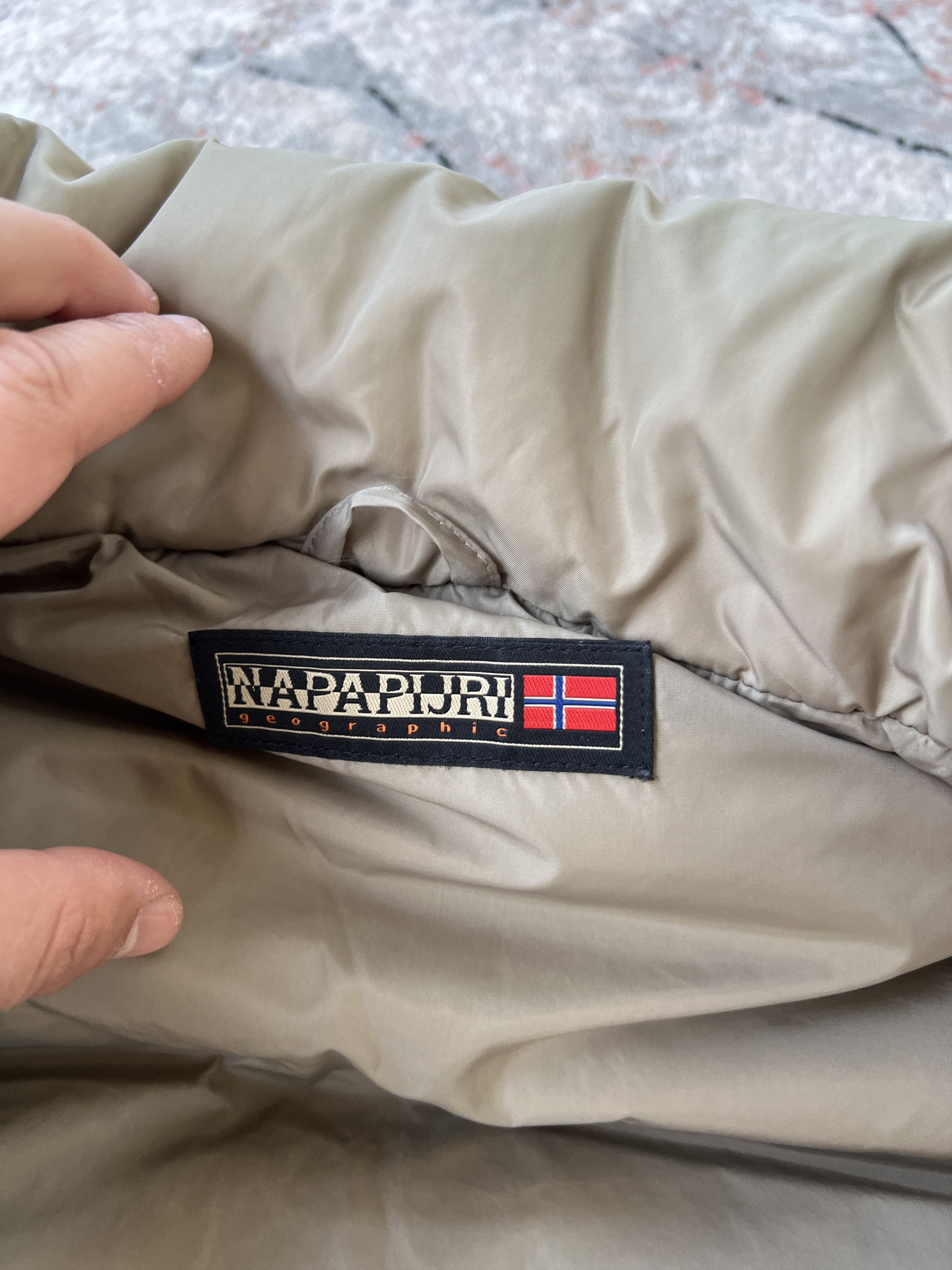 Napapijri Napapijri Down Vest Size US XL / EU 56 / 4 - 5 Thumbnail