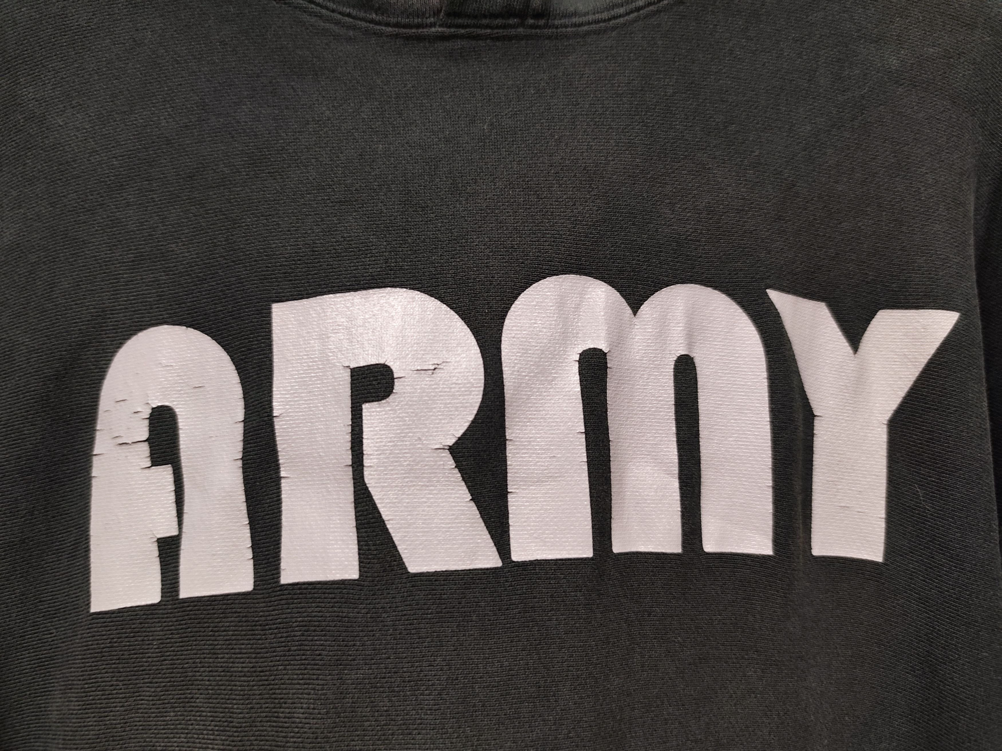 Bape Vintage bape 2003 baby milo army hoodie Size US L / EU 52-54 / 3 - 10 Thumbnail