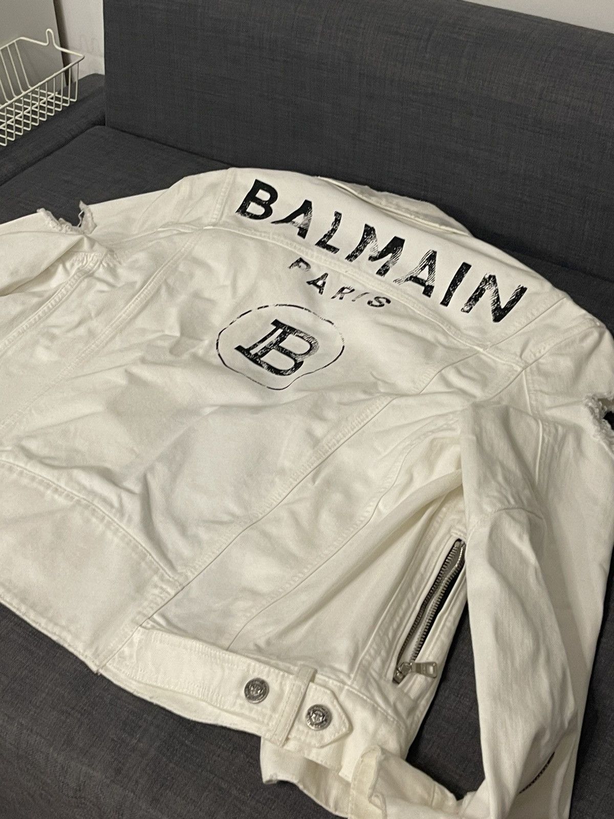 Balmain Balmain white denim jacket Size US L / EU 52-54 / 3 - 6 Thumbnail