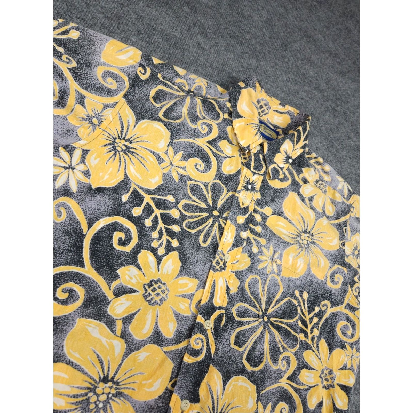 Reyn Spooner Reyn Spooner Shirt Men Medium AOP Floral Button Up Yellow Gray Pocketed Breathable Lightweight Casual Outdoor Dutch Collar Downed? Size US M / EU 48-50 / 2 - 3 Thumbnail