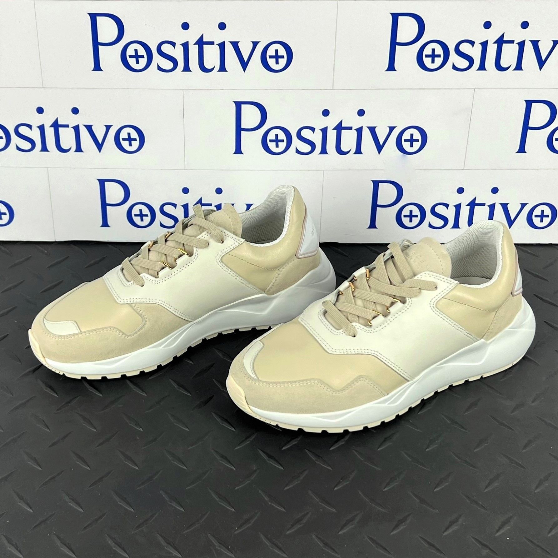 Buscemi Buscemi Ventura Off White Leather Sneakers US 7 SAMPLE Size US 7 / IT 37 - 2 Thumbnail