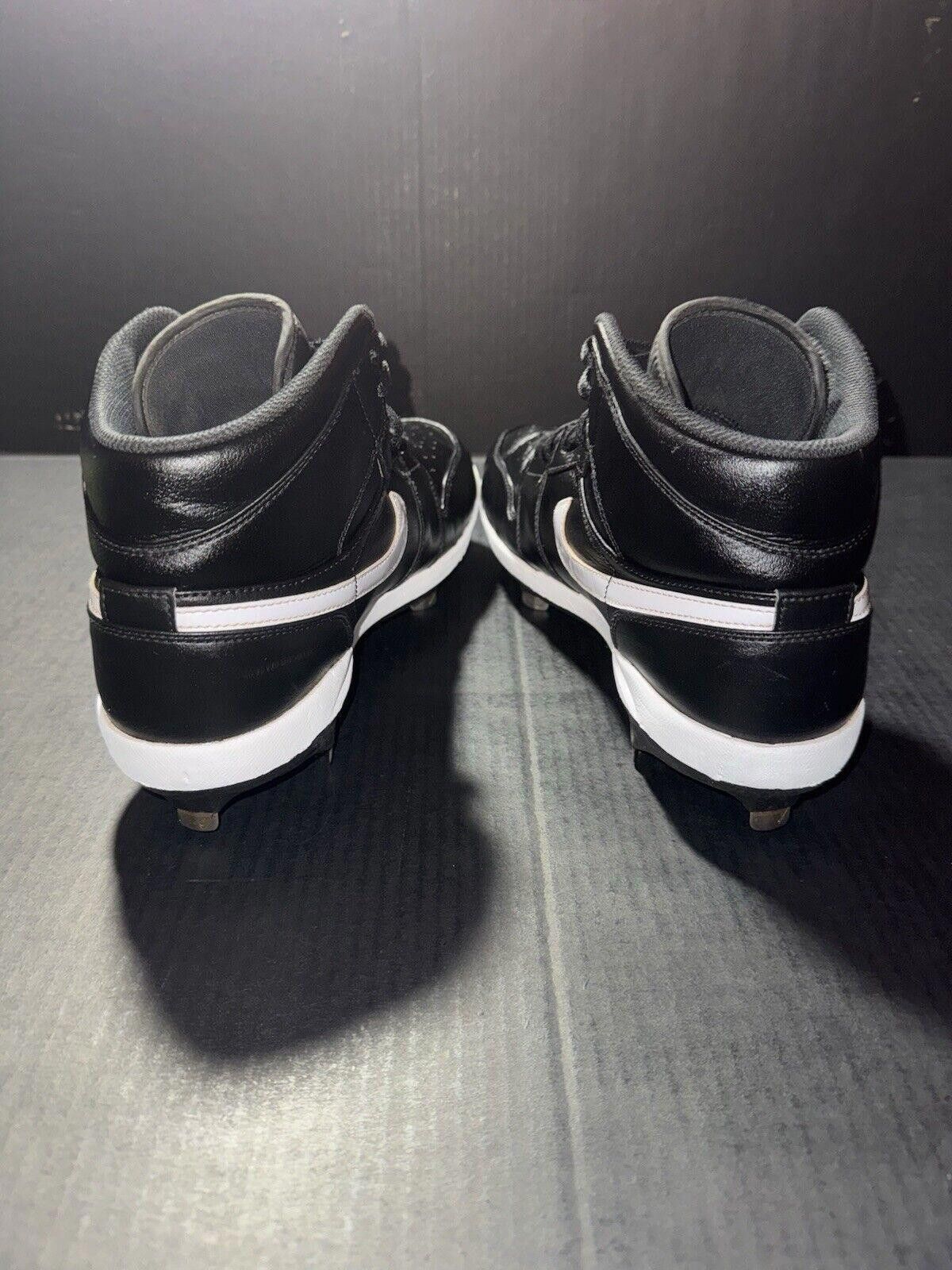 Jordan Brand Nike Air Jordan 1 Retro Metal 'Black White AV5355-001 Sz 10 Size US 10 / EU 43 - 6 Thumbnail