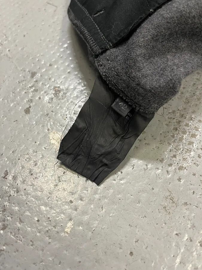 Prada 2000s Prada Wool Grey Midi Skirt Size 30" / US 8 / IT 44 - 11 Thumbnail