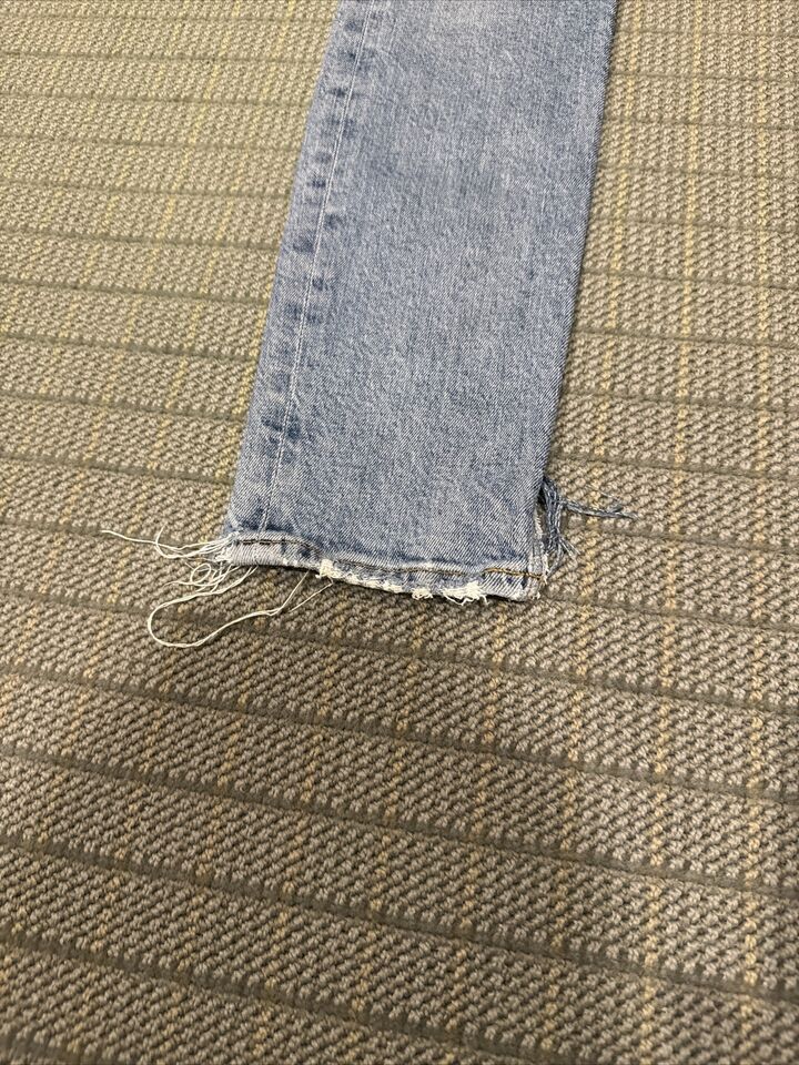Agolde Agolde distressed high rise jeans light wash Size 26" / US 2 / IT 38 - 2 Thumbnail