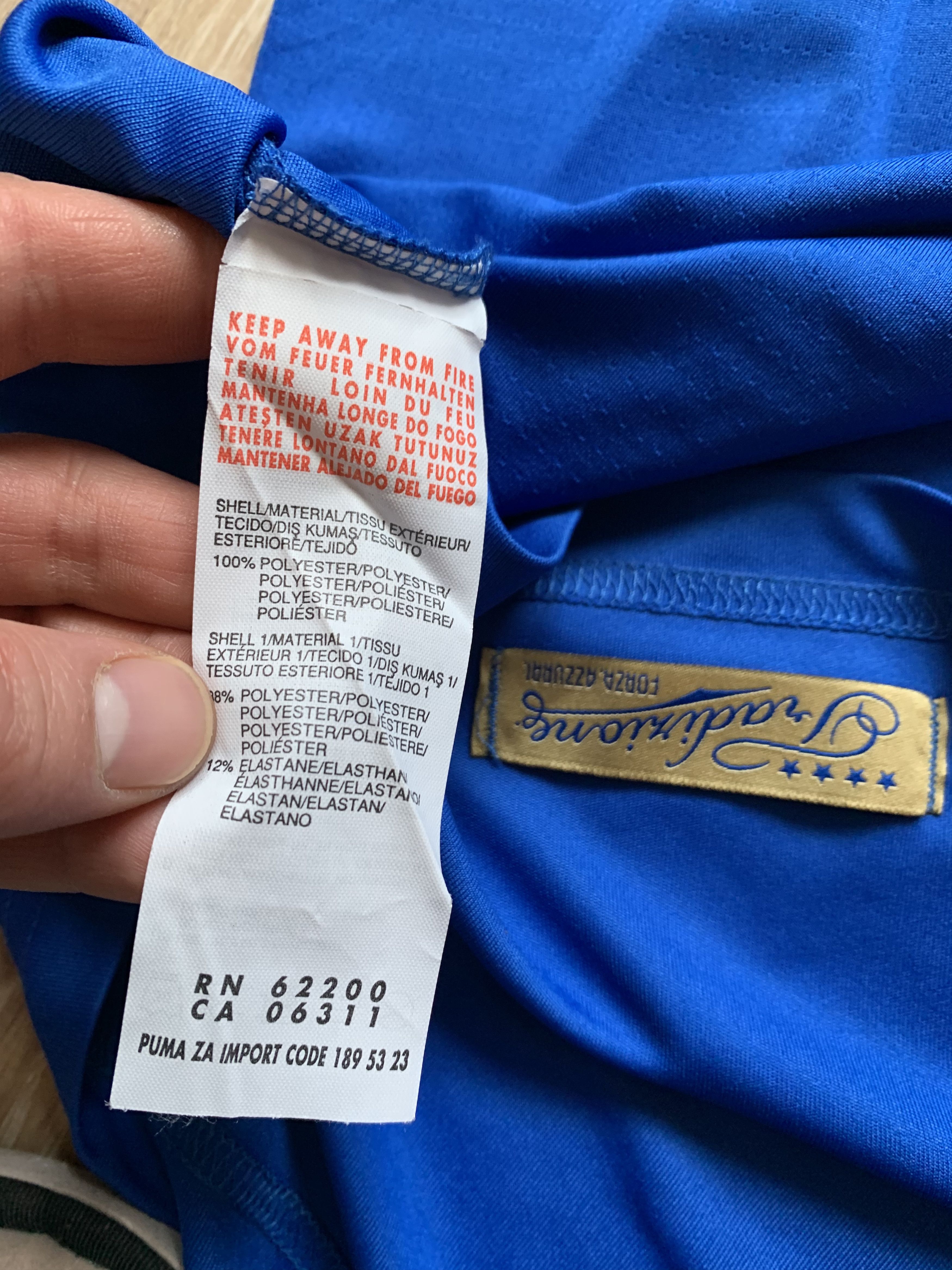 Puma × Vintage Vintage Puma Italy Home Football Shirt 2014-2015 Size US XL / EU 56 / 4 - 7 Thumbnail