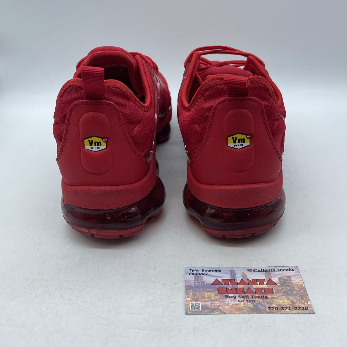 Nike Air vapormax triple red Size US 11.5 / EU 44-45 - 3 Thumbnail