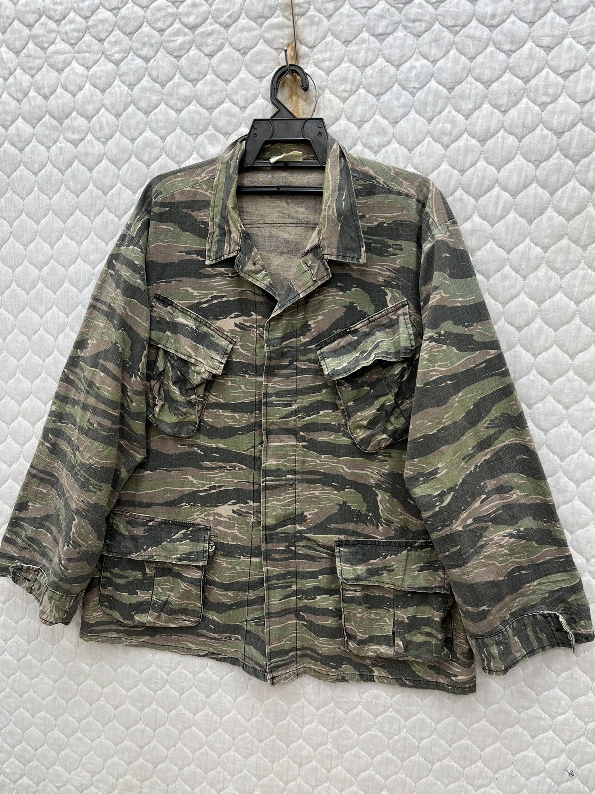 Rothco 🔥🔥🔥STEALS VINTAGE ROTCHO MILITARY TIGER STRIPE JACKET Size US L / EU 52-54 / 3 - 2 Thumbnail